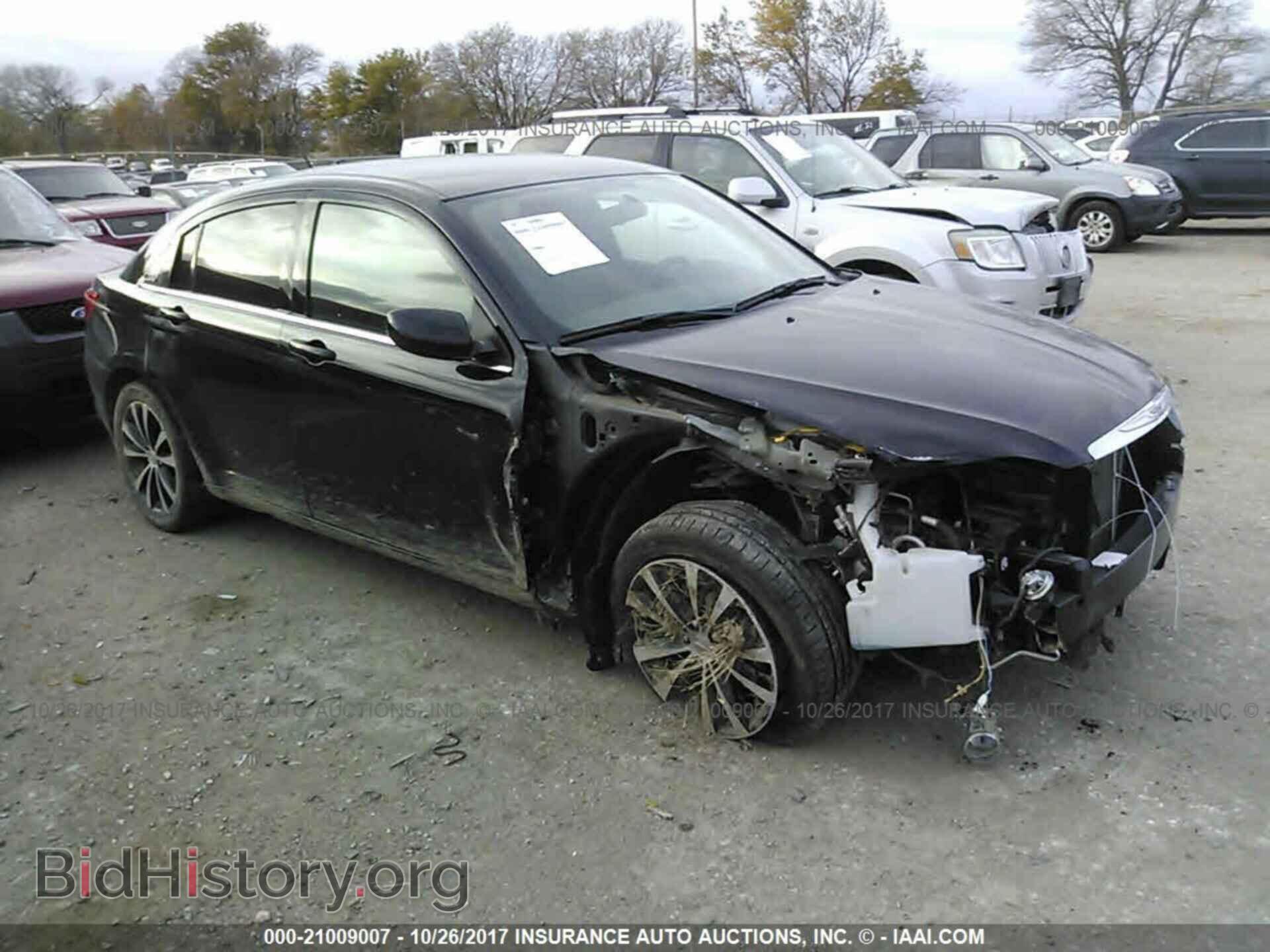 Photo 1C3CCBBB4DN597228 - Chrysler 200 2013