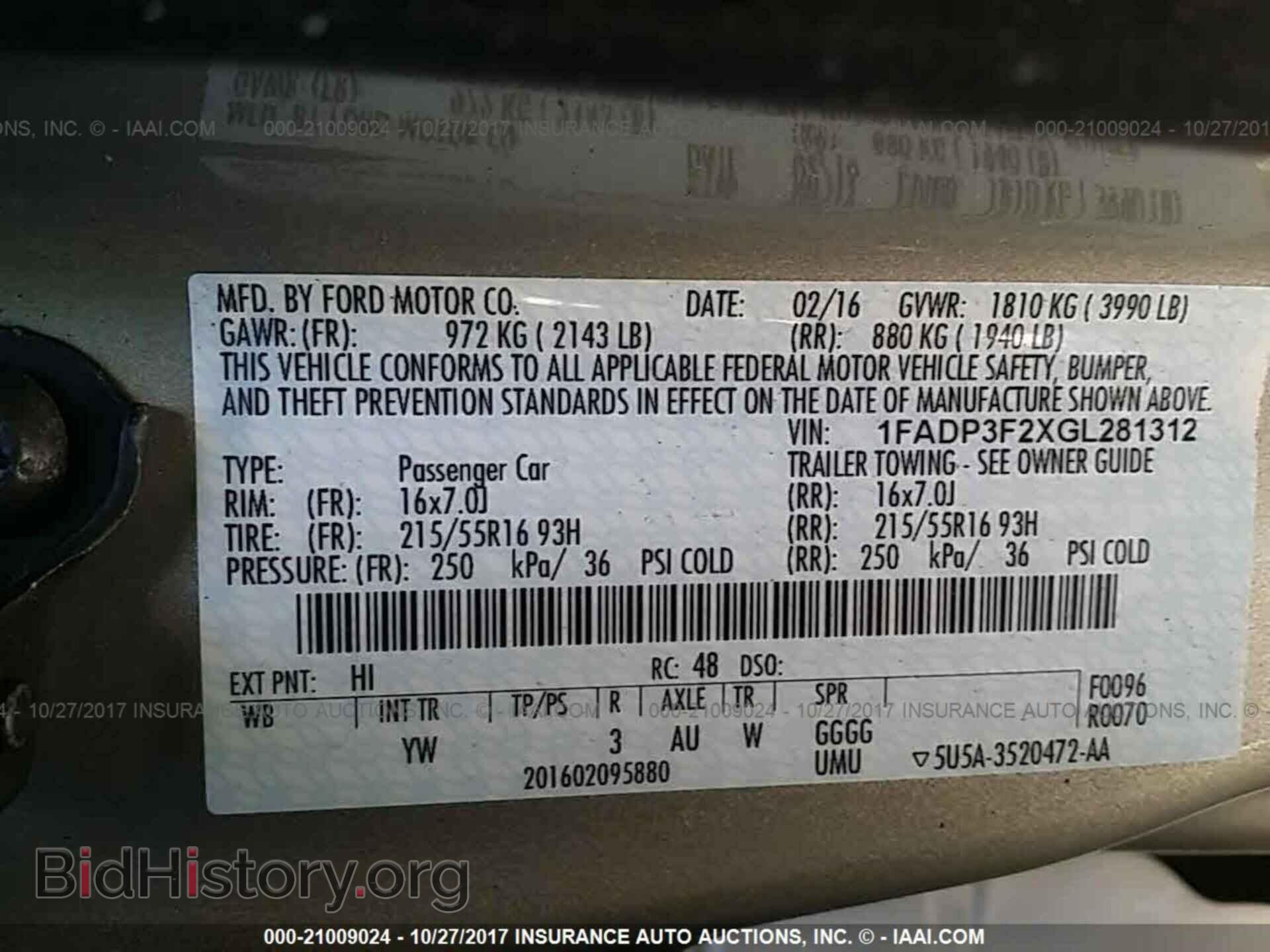 2016 Ford Focus - VIN: 1FADP3F2XGL281312 - Photo 9