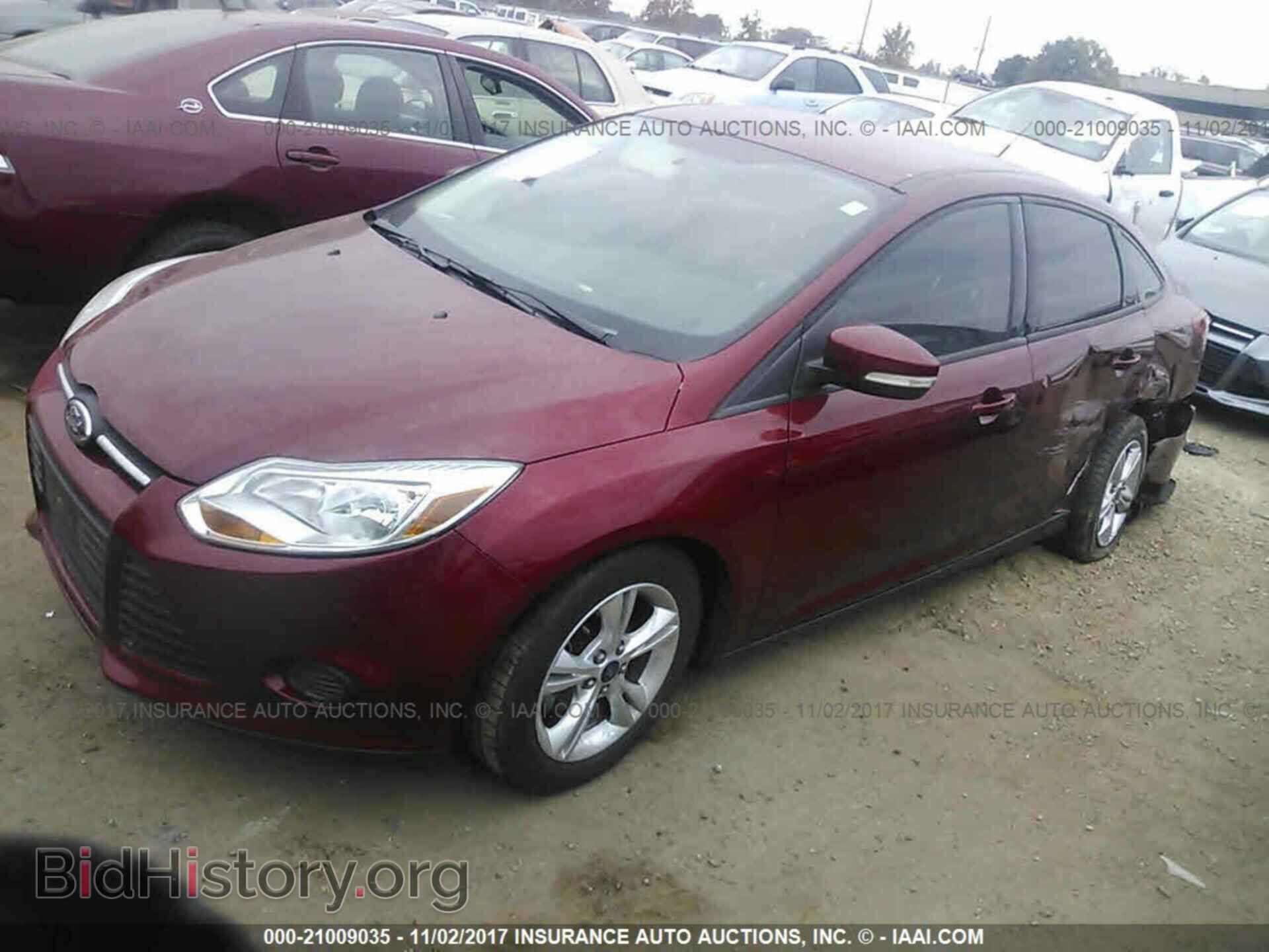 2013 Ford Focus - VIN: 1FADP3F2XDL184848 - Фото 2