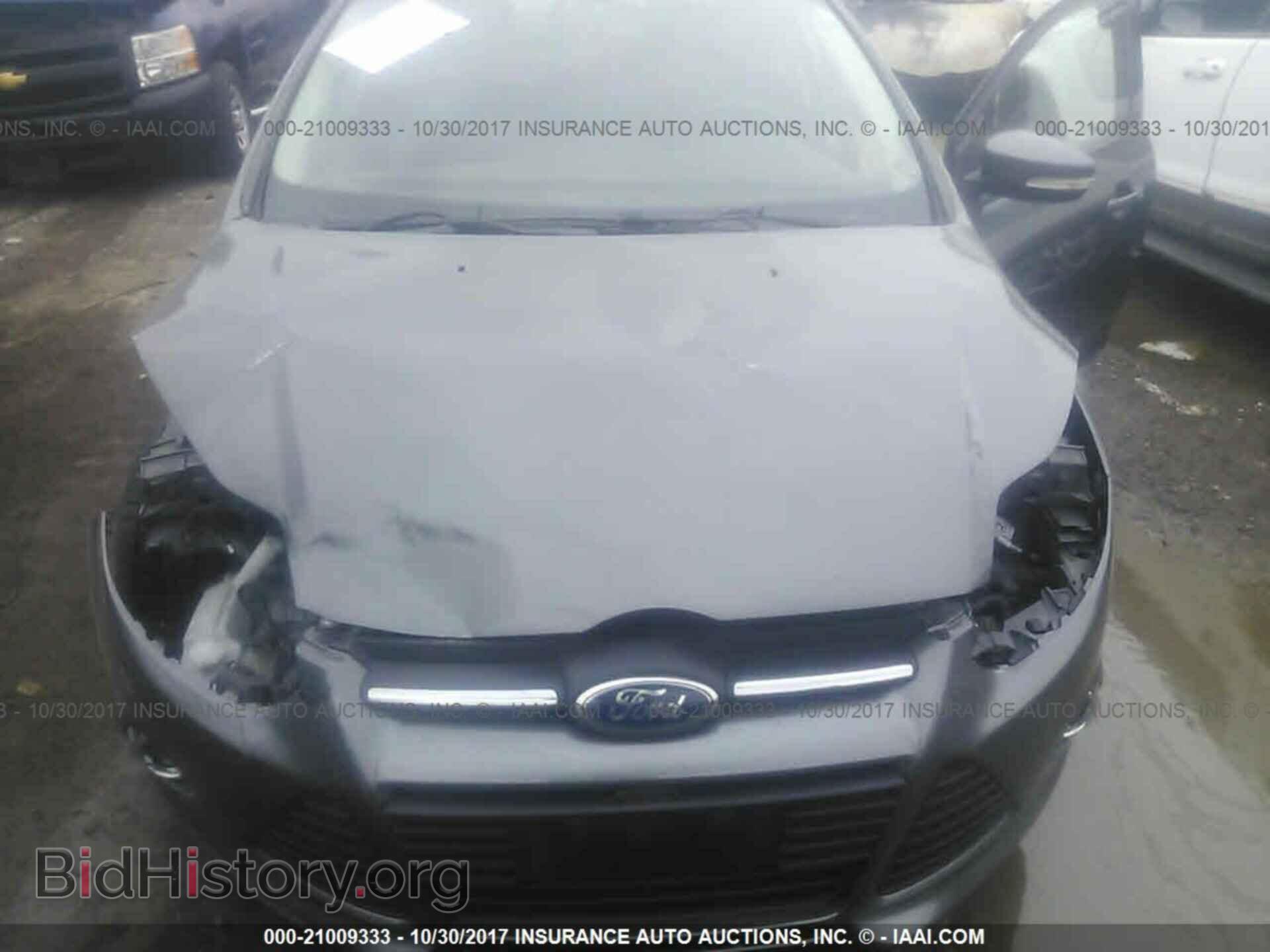 2012 Ford Focus - VIN: 1FAHP3F21CL261011 - Photo 10