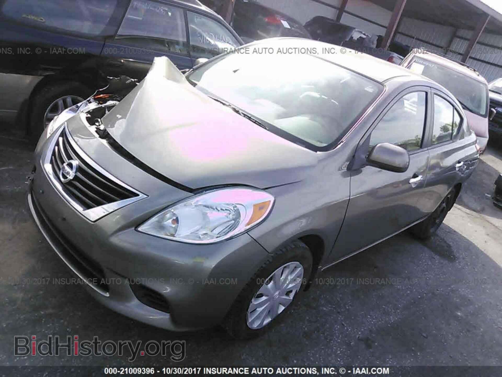 2012 Nissan Versa - VIN: 3N1CN7AP5CL843365 - Фото 2