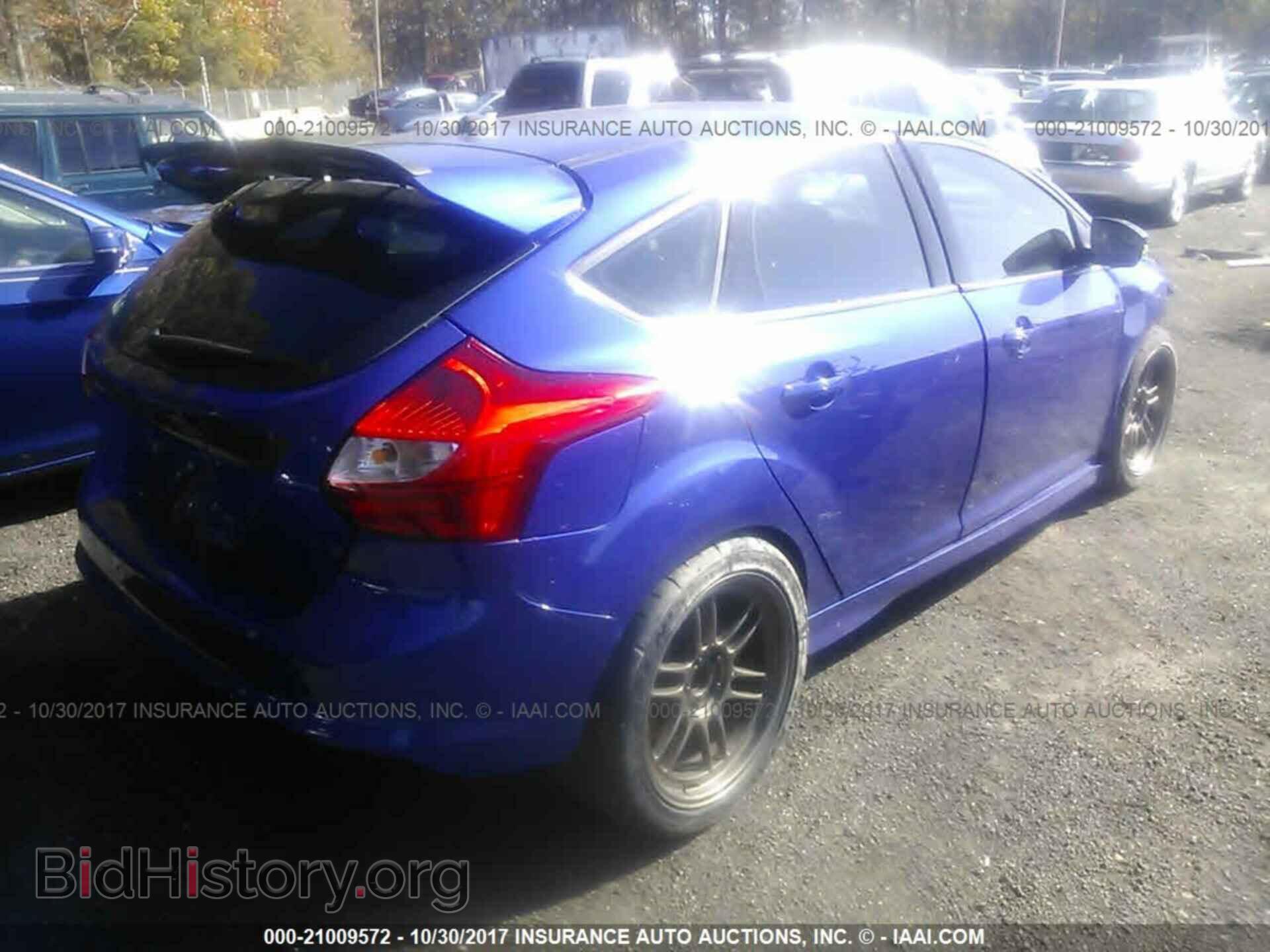 2014 Ford Focus - VIN: 1FADP3L90EL410687 - Photo 4
