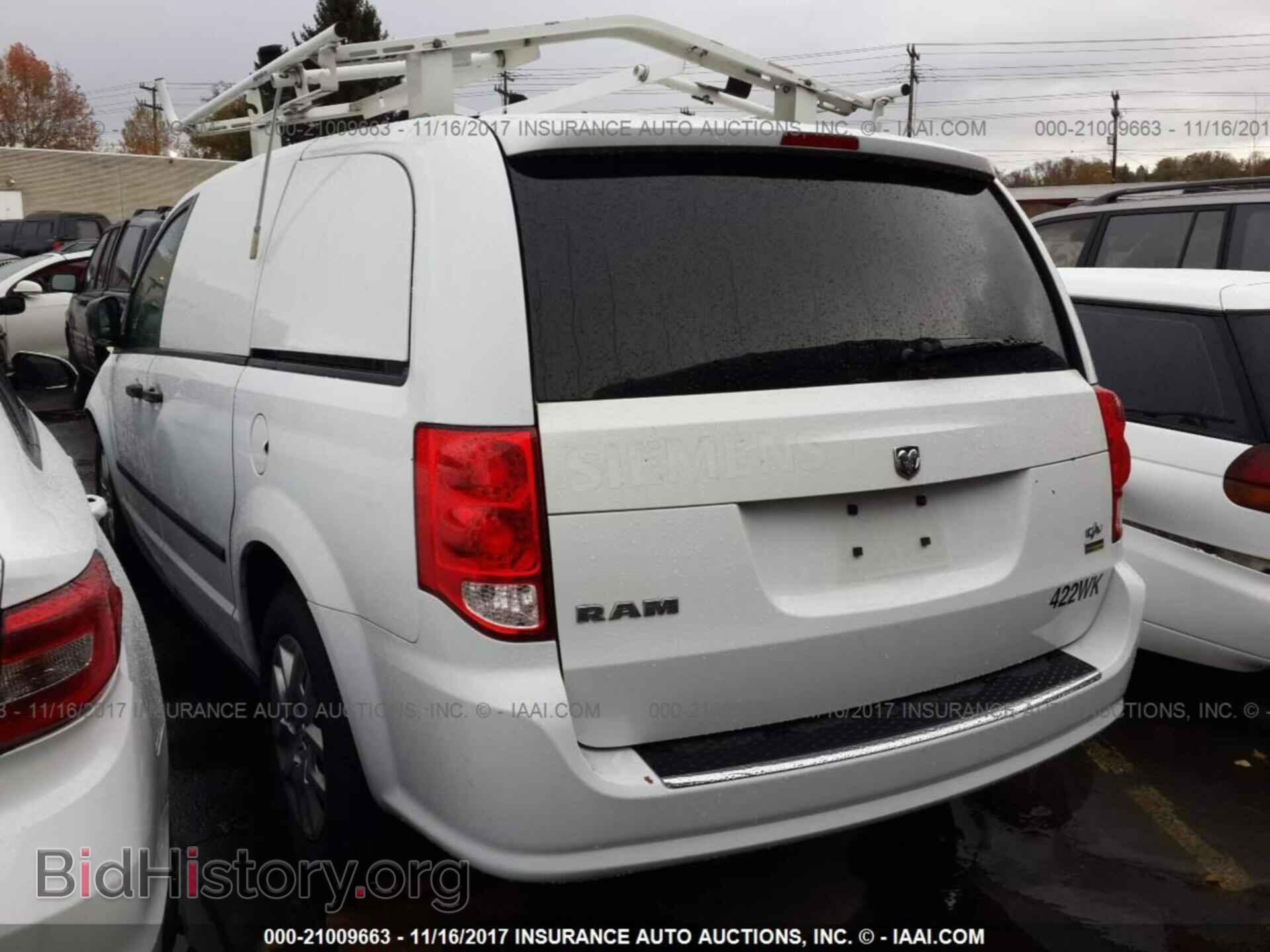2014 Ram Tradesman - VIN: 2C4JRGAG6ER221758 - Фото 3