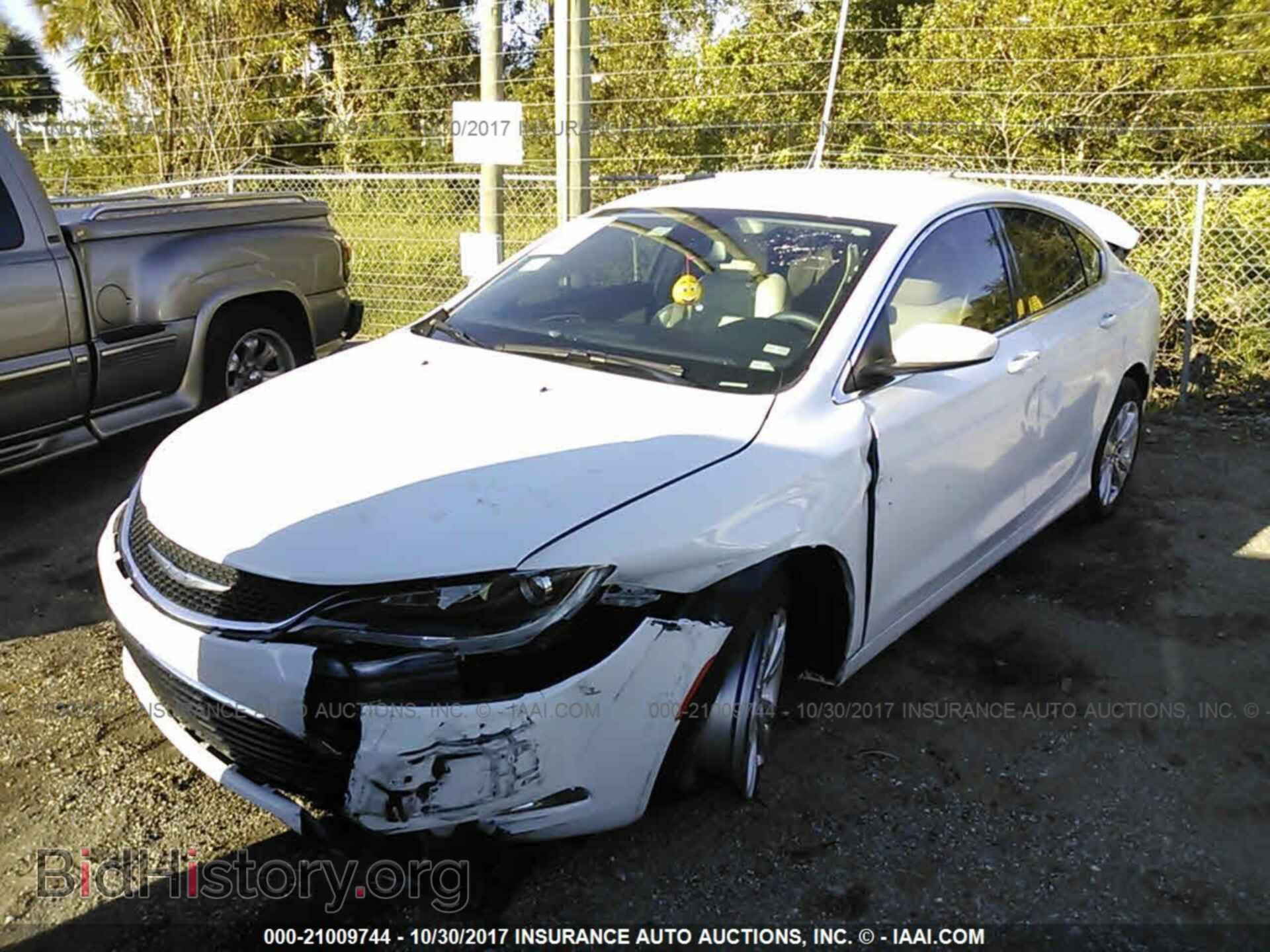 2017 Chrysler 200 - VIN: 1C3CCCAB9HN509383 - Фото 6
