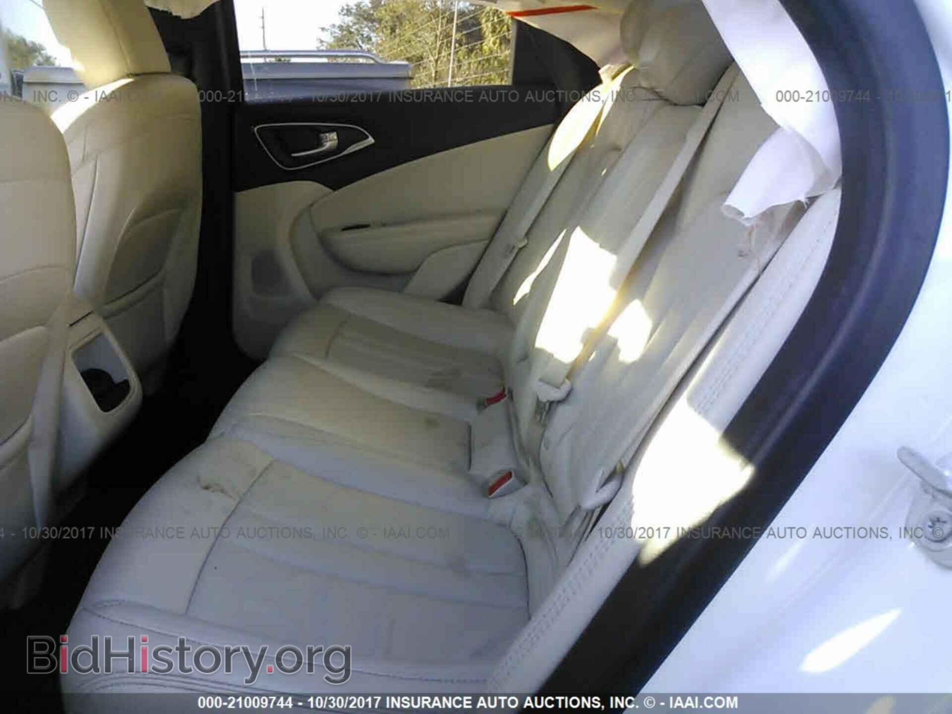 2017 Chrysler 200 - VIN: 1C3CCCAB9HN509383 - Фото 8