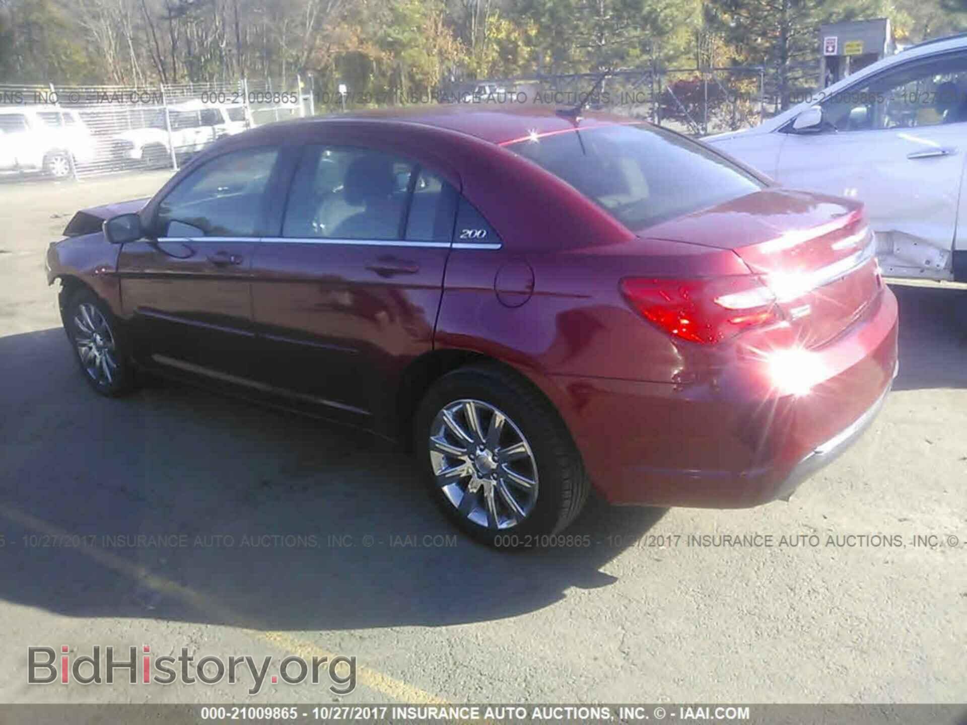 2011 Chrysler 200 - VIN: 1C3BC1FG1BN552823 - Фото 3