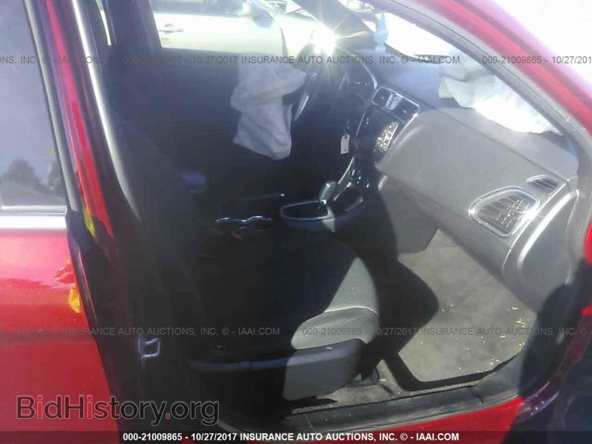 2011 Chrysler 200 - VIN: 1C3BC1FG1BN552823 - Фото 5