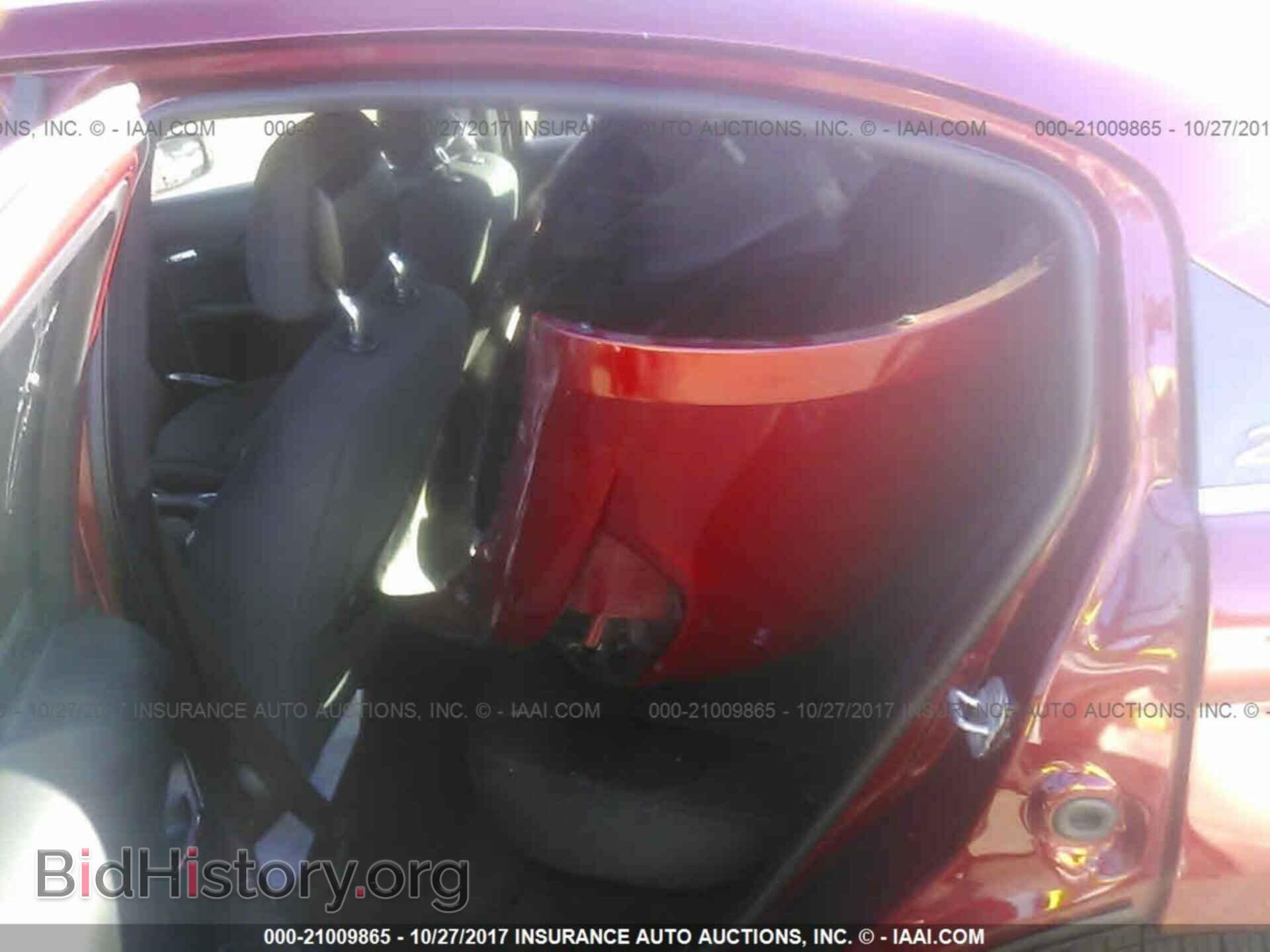 2011 Chrysler 200 - VIN: 1C3BC1FG1BN552823 - Фото 8
