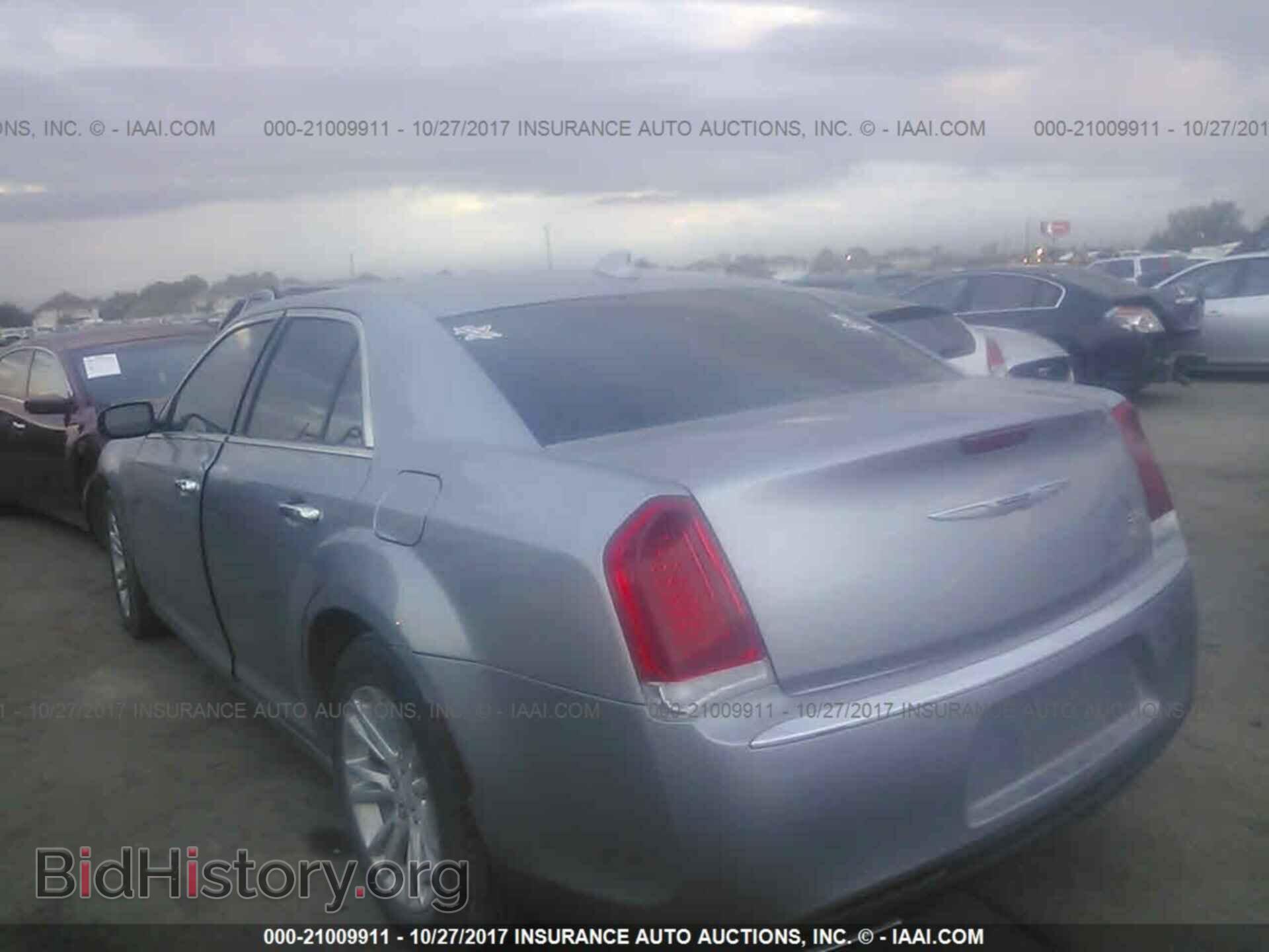 2016 Chrysler 300c - VIN: 2C3CCAEG6GH224075 - Фото 3