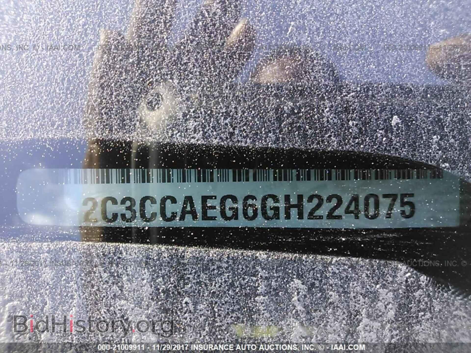 2016 Chrysler 300c - VIN: 2C3CCAEG6GH224075 - Фото 9