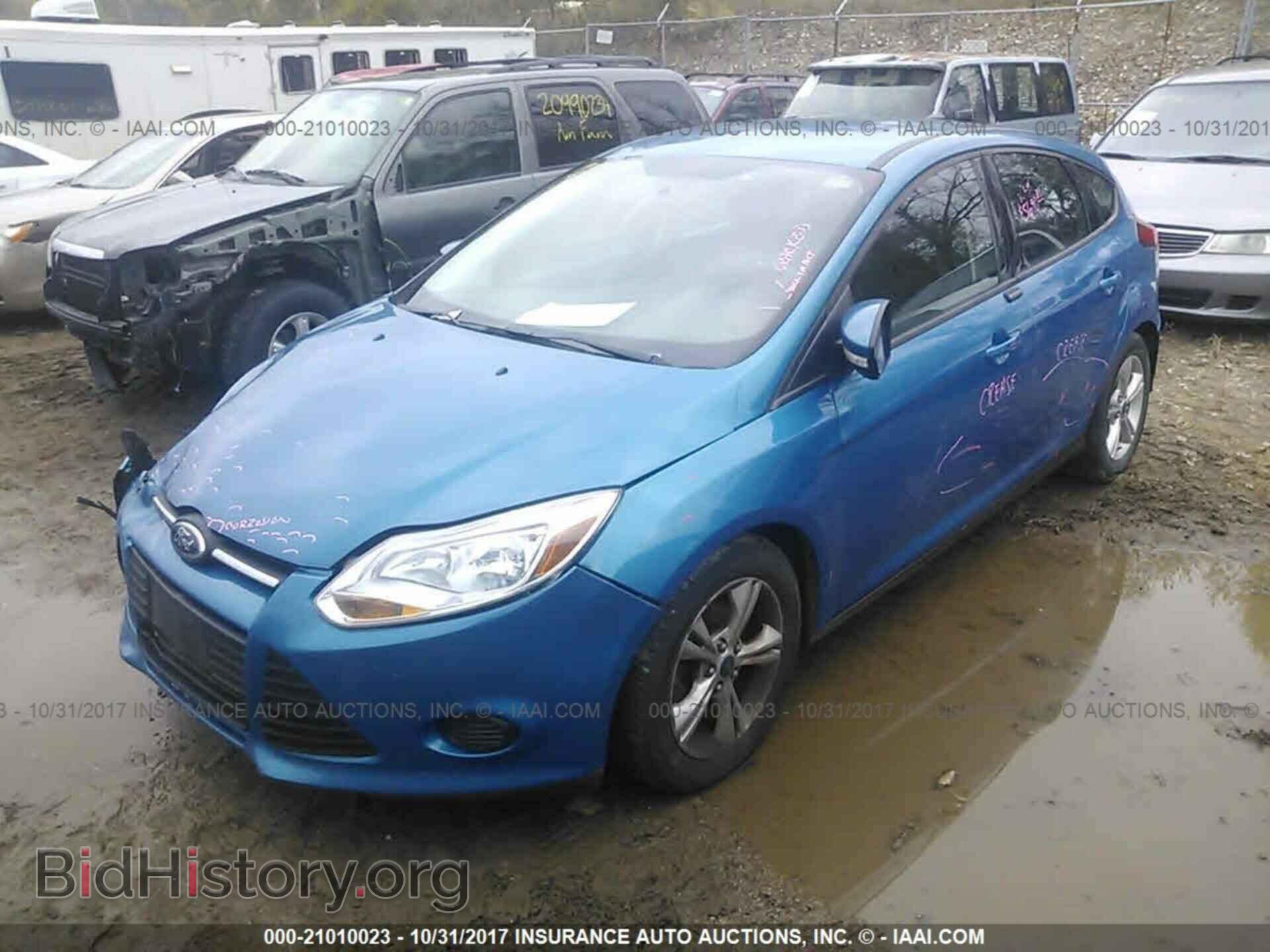 2013 Ford Focus - VIN: 1FADP3K28DL184241 - Фото 2