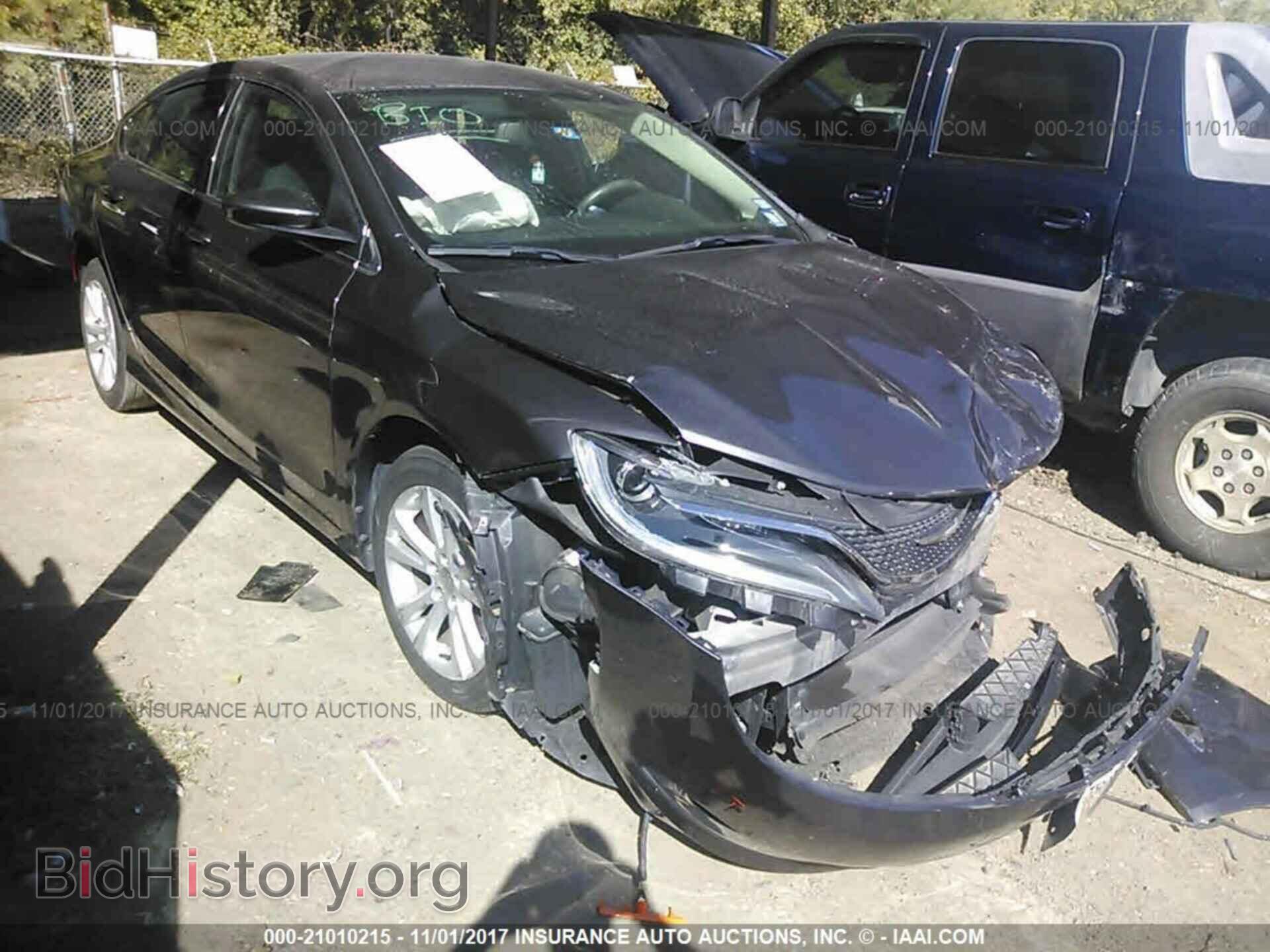 Photo 1C3CCCAB8FN599090 - Chrysler 200 2015
