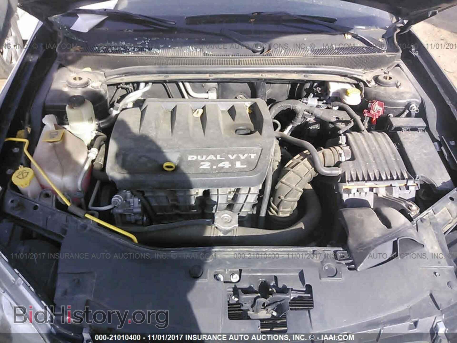 2013 Chrysler 200 - VIN: 1C3CCBBB9DN695381 - Photo 10