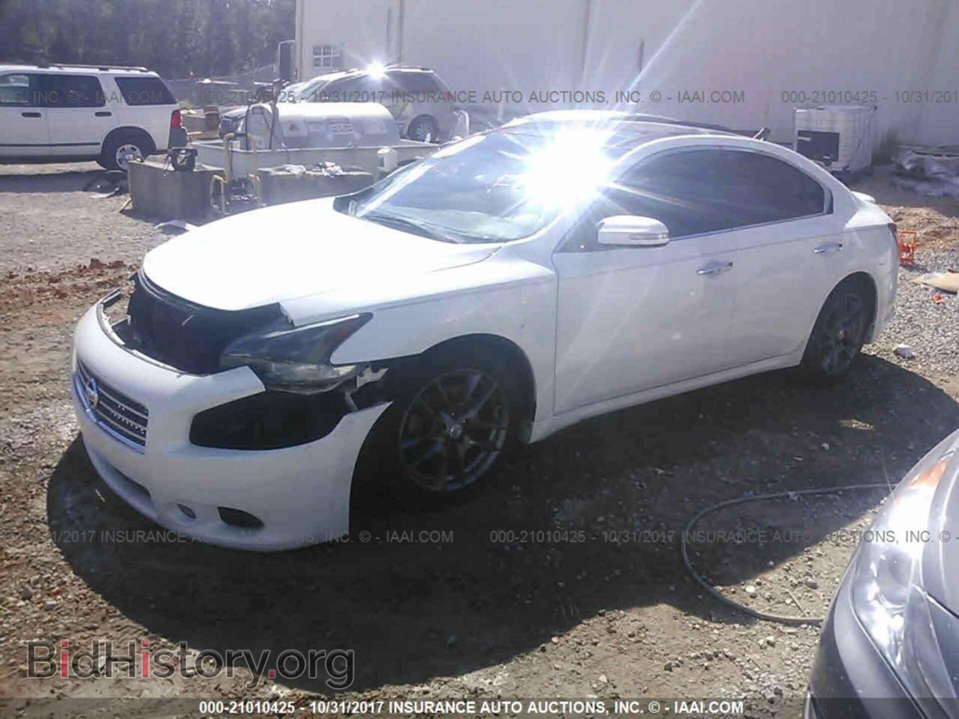 2011 Nissan Maxima - VIN: 1N4AA5AP4BC800172 - Фото 2