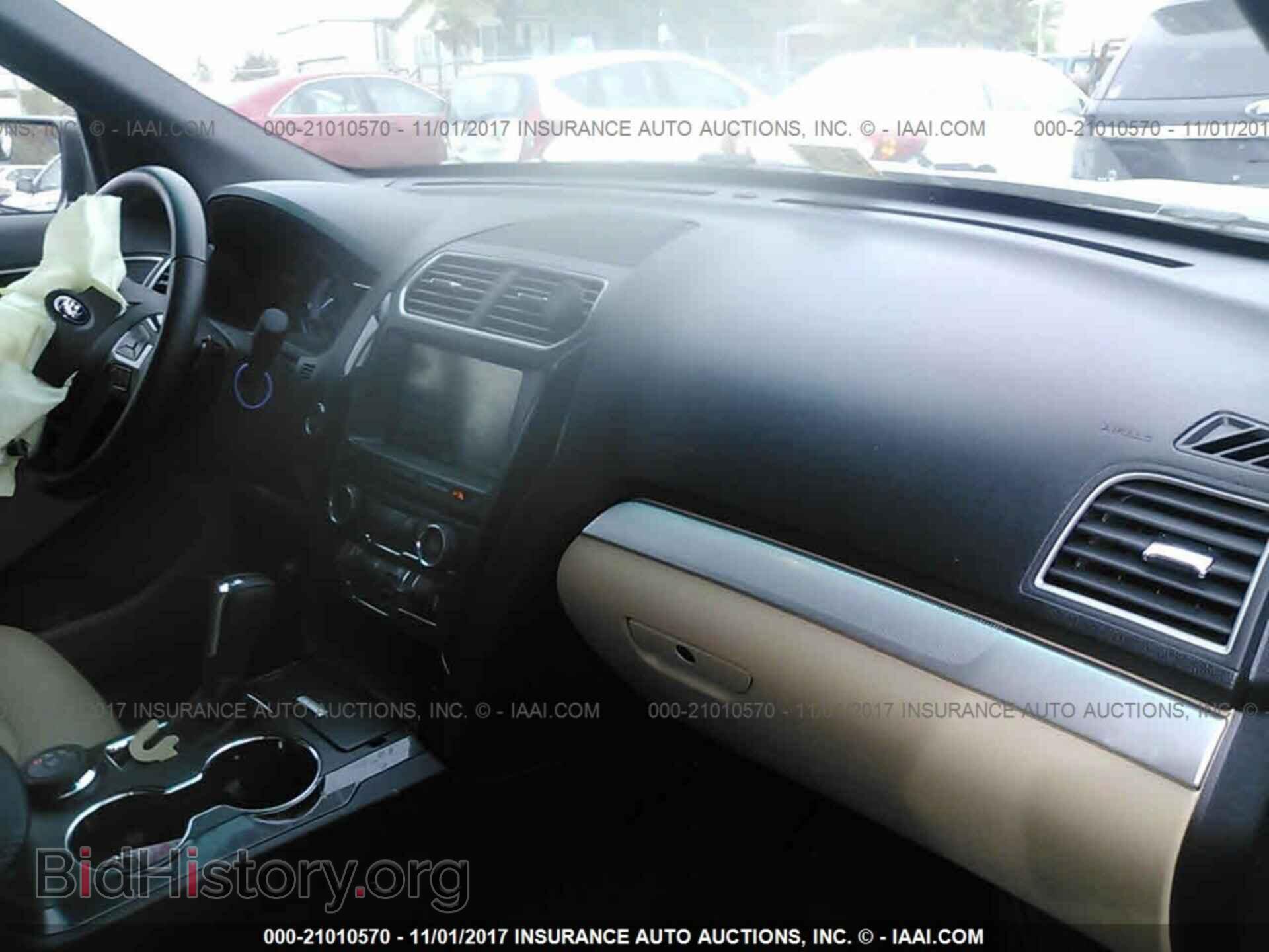 2016 Ford Explorer - VIN: 1FM5K8D80GGD34086 - Photo 5
