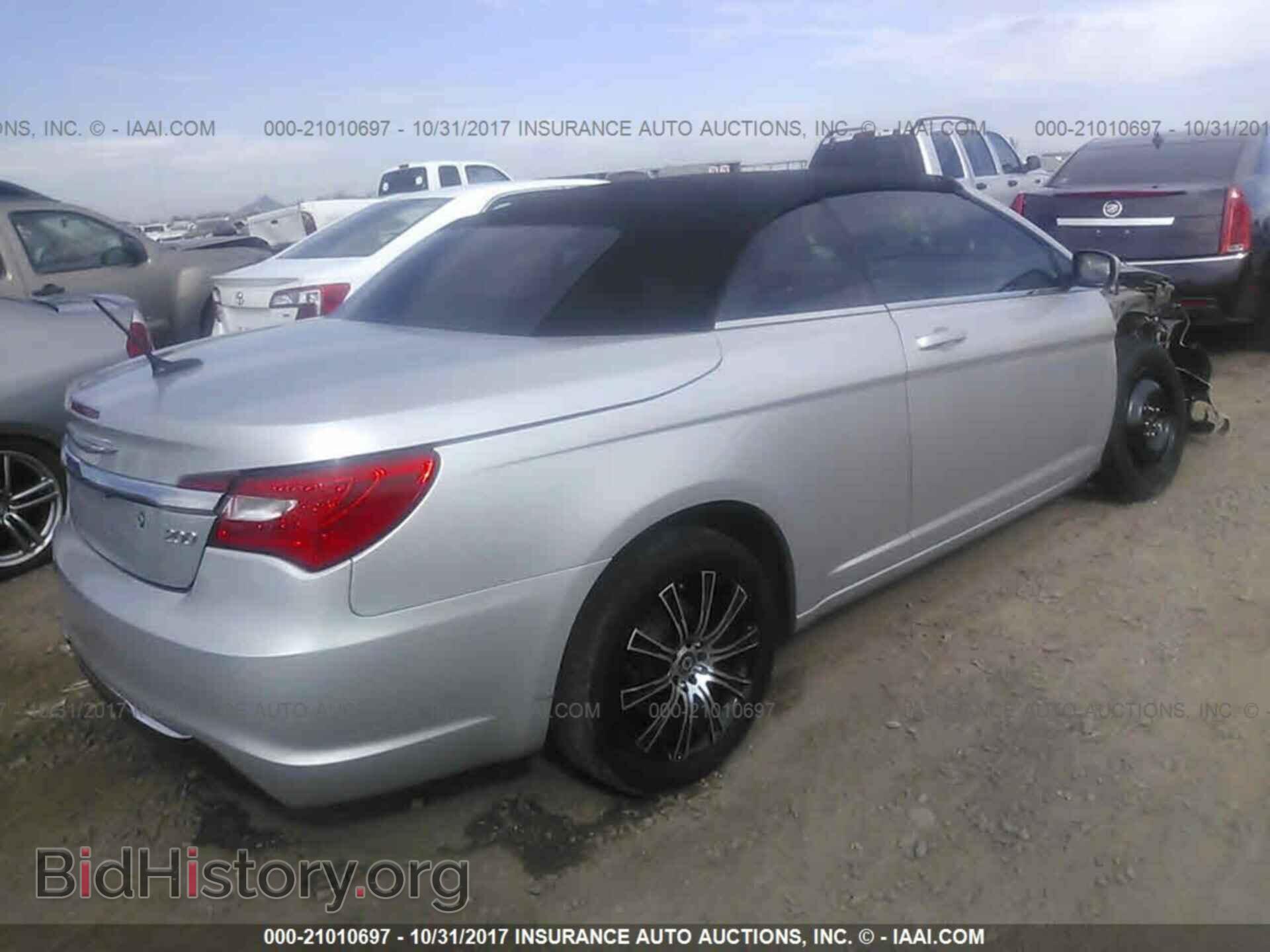 2012 Chrysler 200 - VIN: 1C3BCBEB3CN218967 - Photo 4