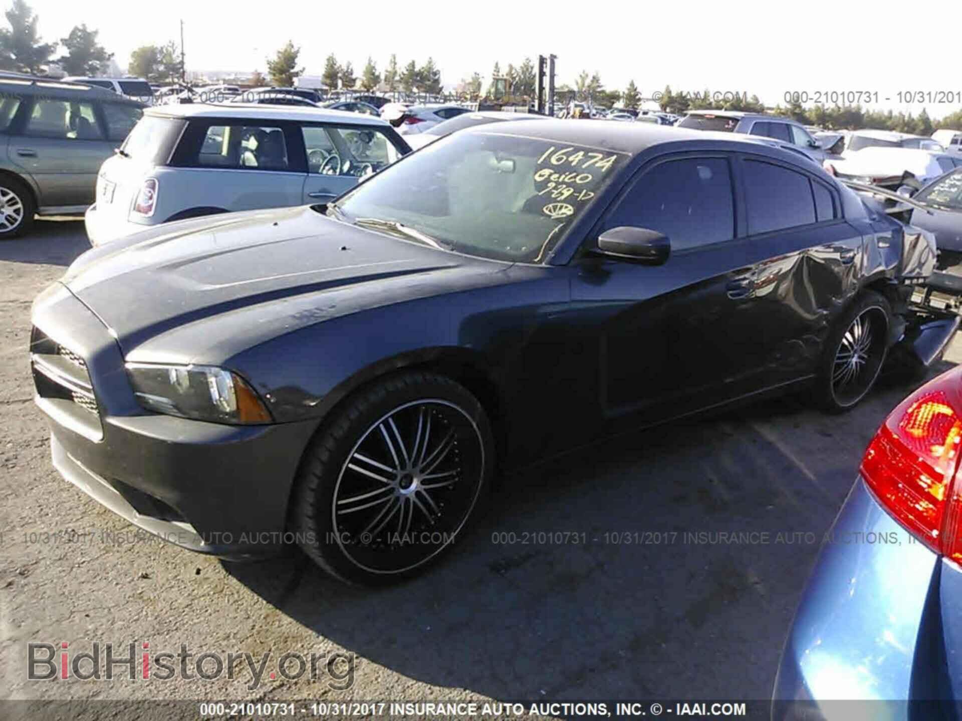 2014 Dodge Charger - VIN: 2C3CDXBG4EH129984 - Фото 2
