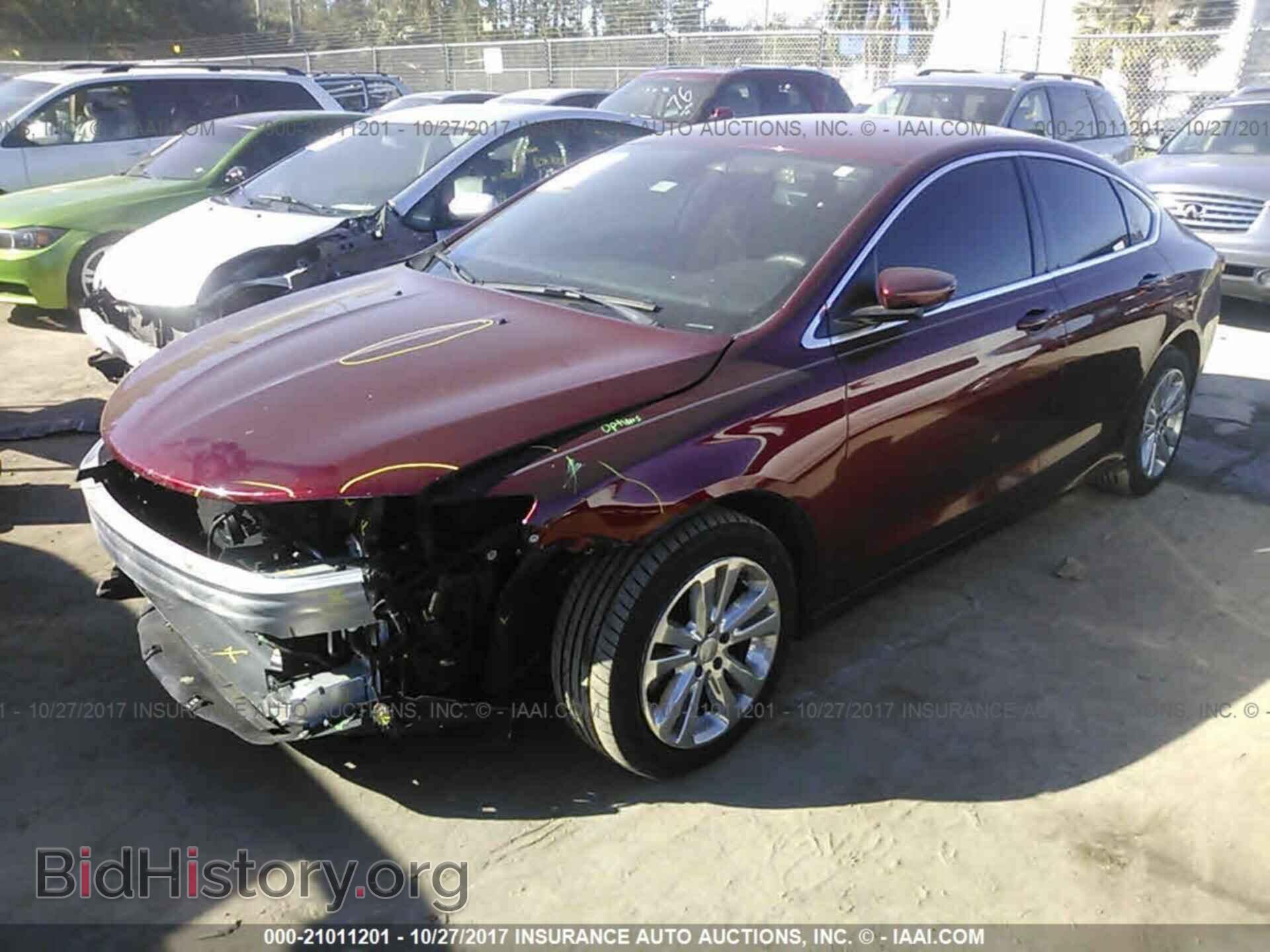 2015 Chrysler 200 - VIN: 1C3CCCAB0FN604377 - Photo 2