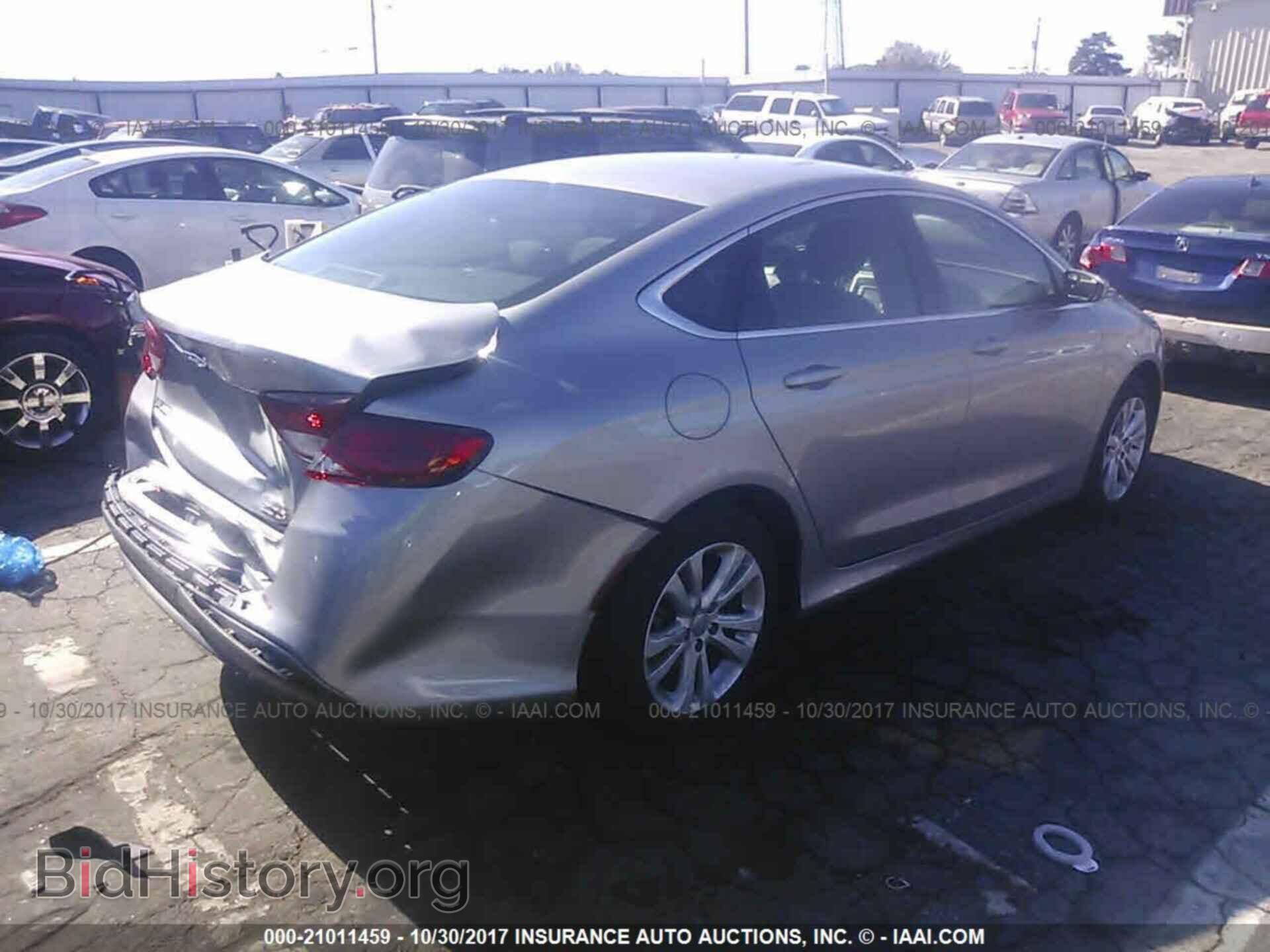 2016 Chrysler 200 - VIN: 1C3CCCFB9GN189148 - Photo 4