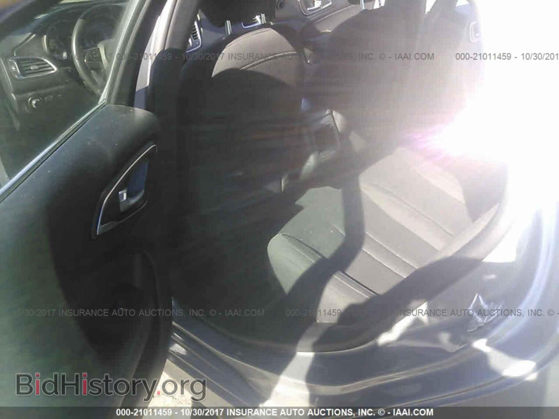 2016 Chrysler 200 - VIN: 1C3CCCFB9GN189148 - Photo 8