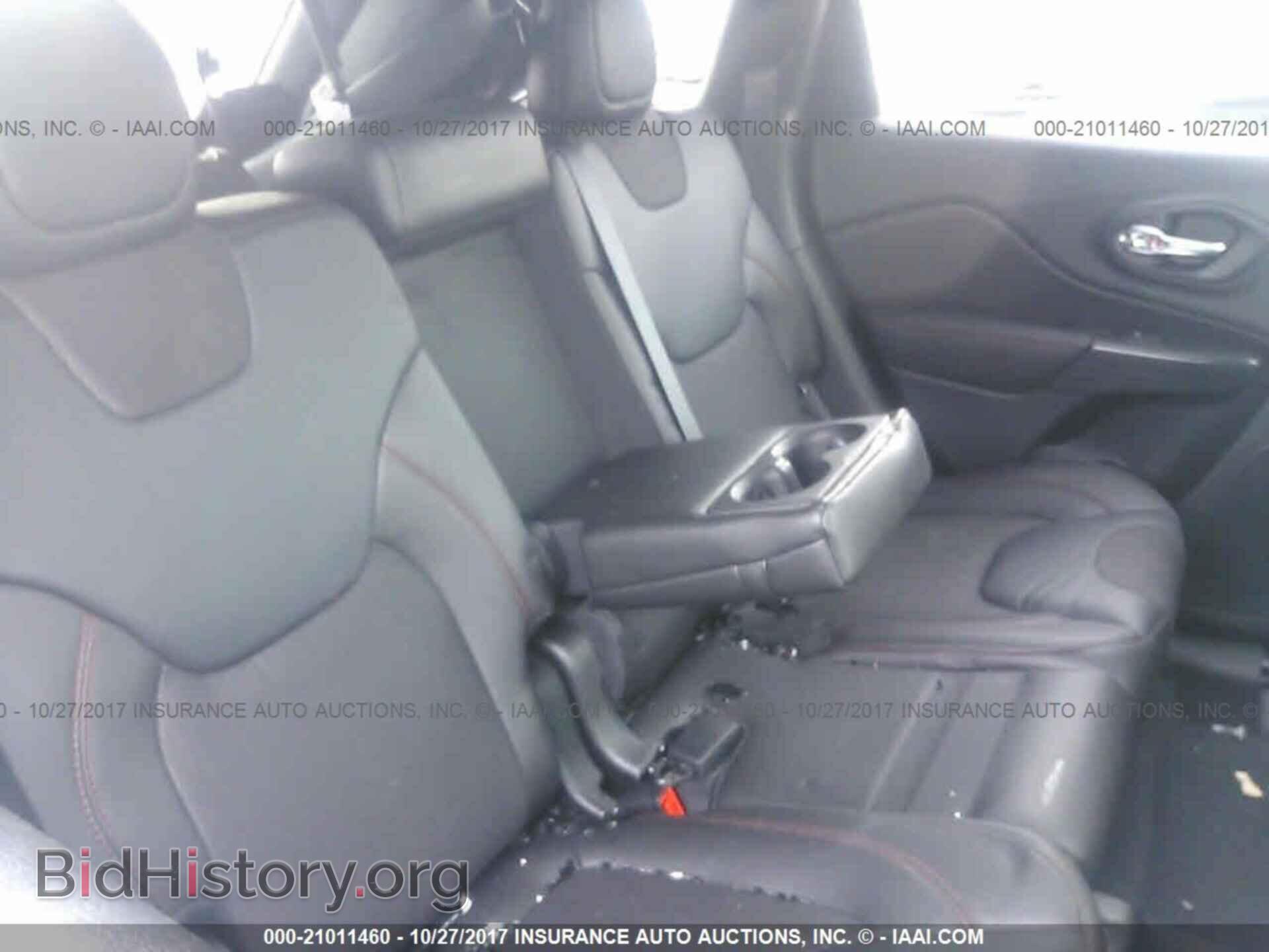 2017 Jeep Cherokee - VIN: 1C4PJMBB5HW510015 - Фото 8