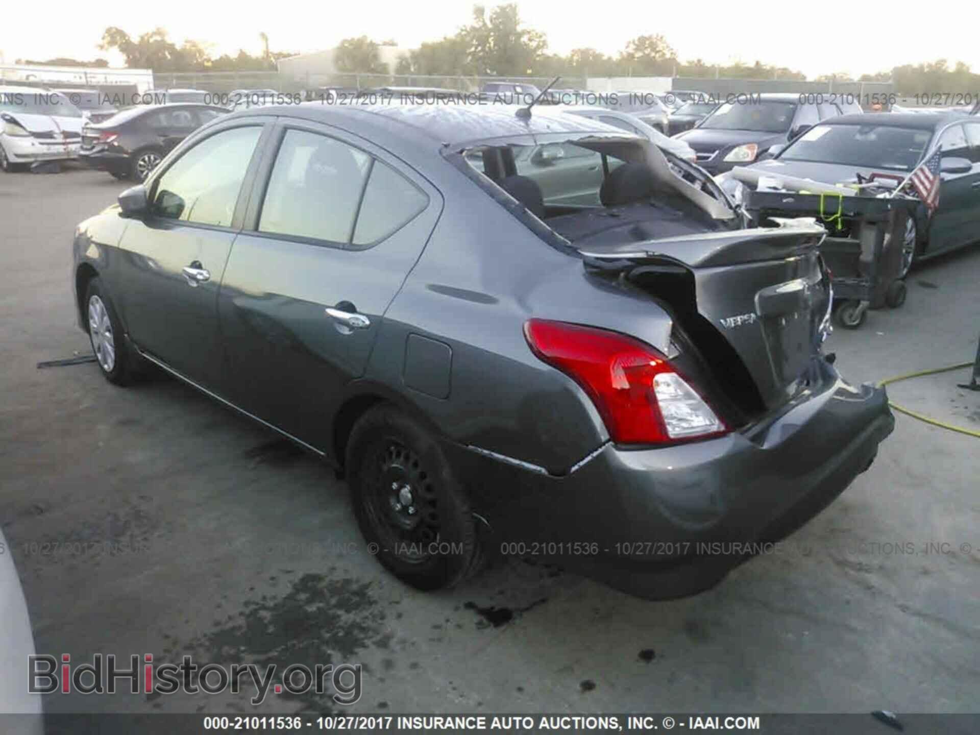 2017 Nissan Versa - VIN: 3N1CN7AP3HL816804 - Photo 3