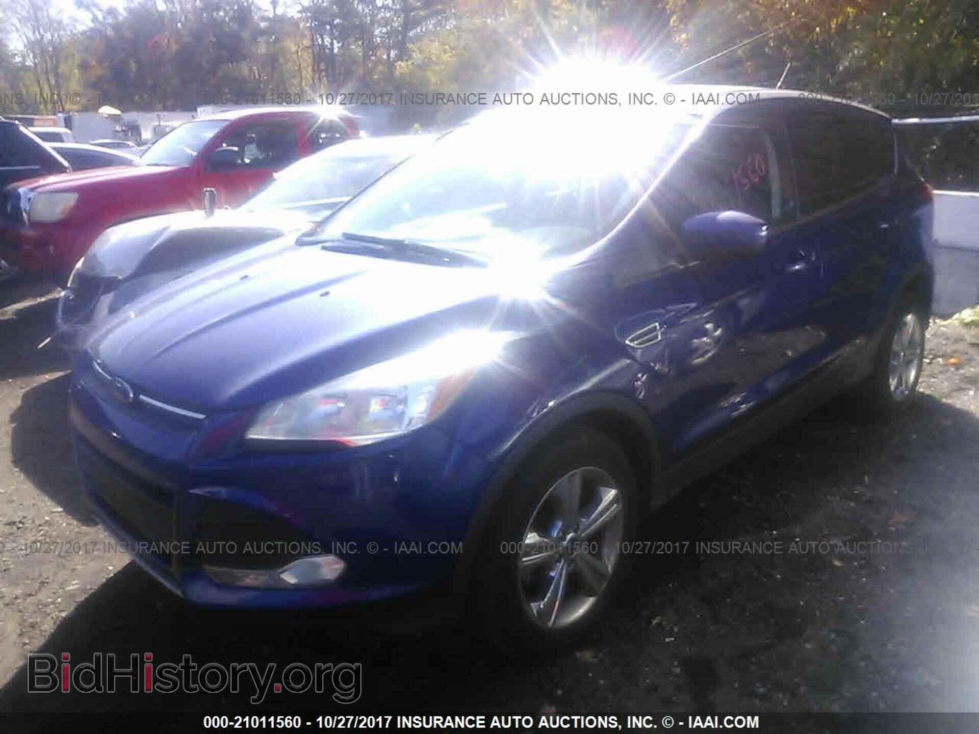 2015 Ford Escape - VIN: 1FMCU0G75FUB32804 - Фото 2