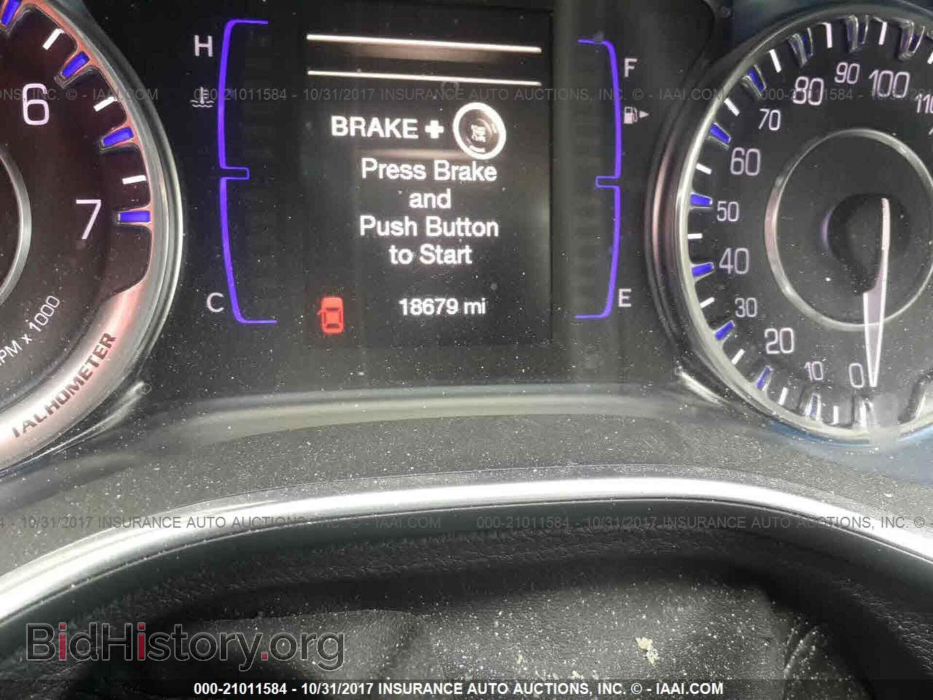 2016 Chrysler 200 - VIN: 1C3CCCAB0GN122574 - Photo 7
