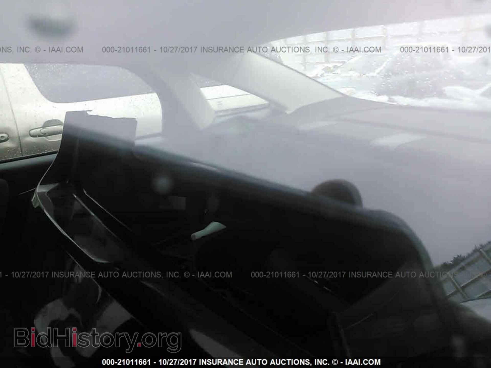 2013 Ford Focus - VIN: 1FADP3F24DL184277 - Photo 8