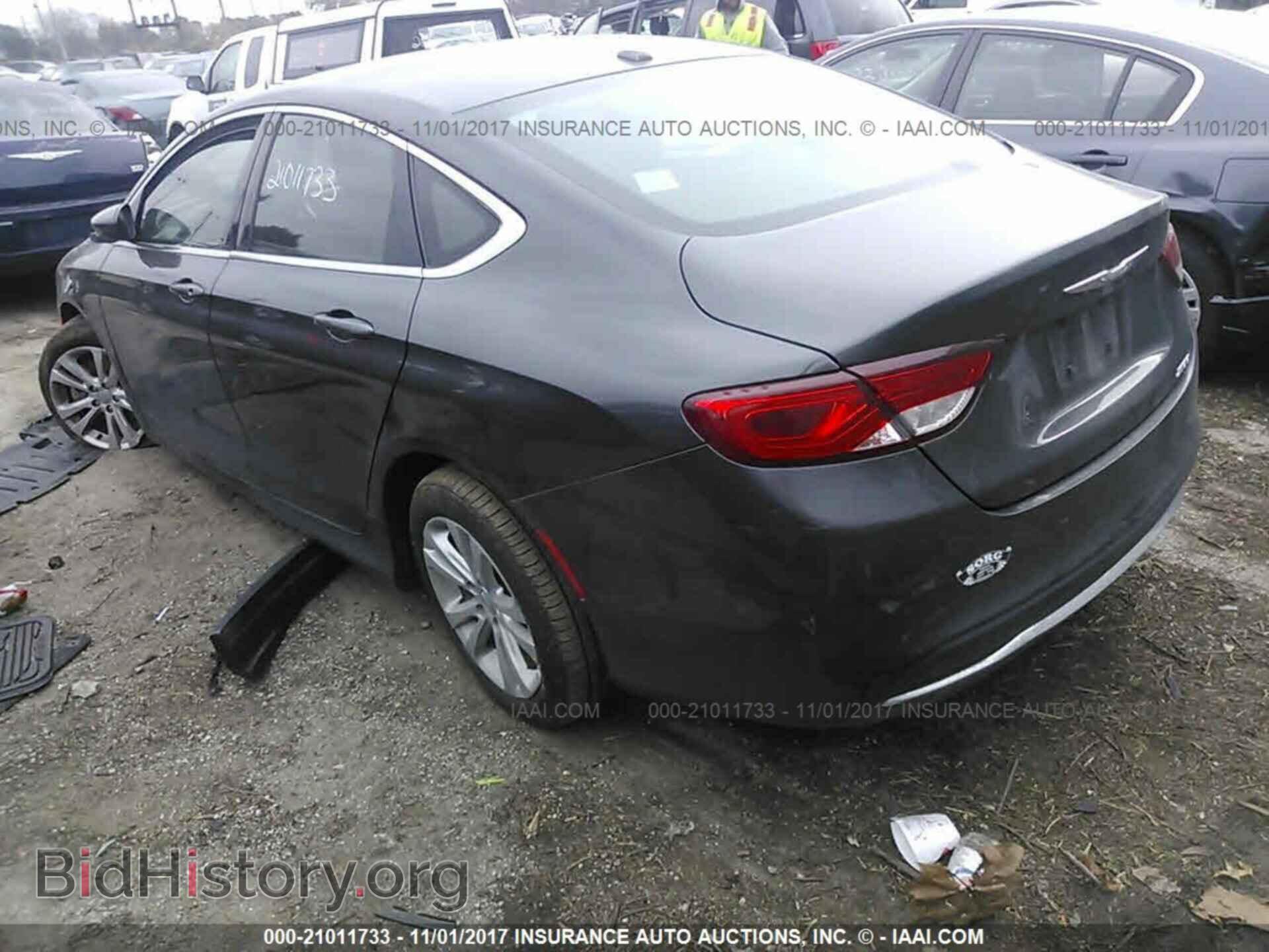 2015 Chrysler 200 - VIN: 1C3CCCAB7FN543531 - Фото 3
