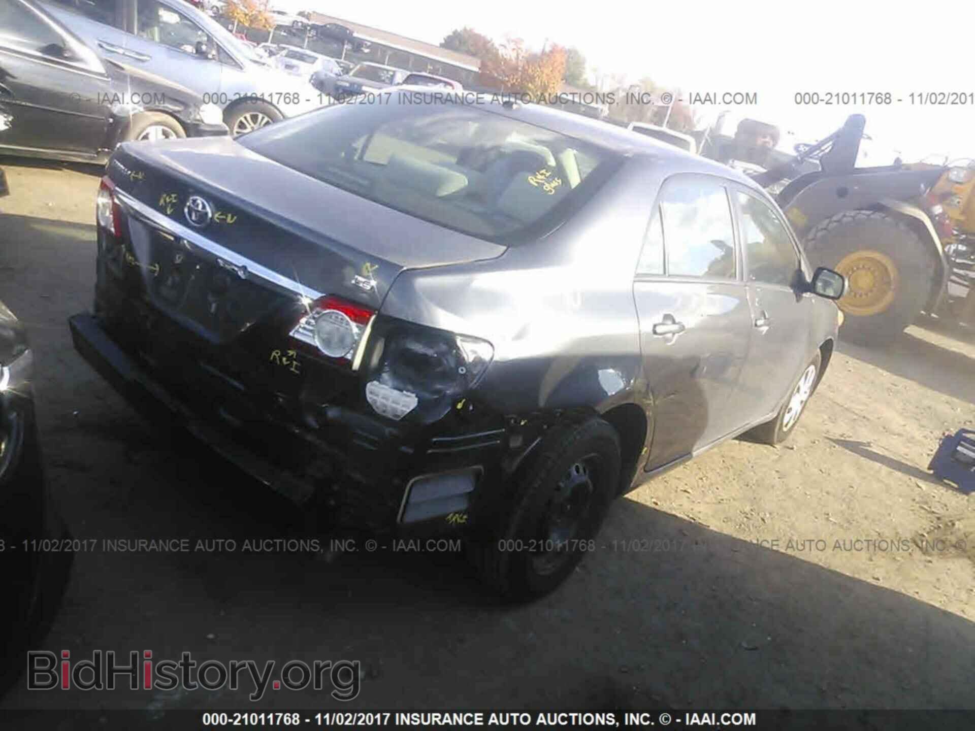 2011 Toyota Corolla - VIN: 2T1BU4EE2BC682431 - Фото 4