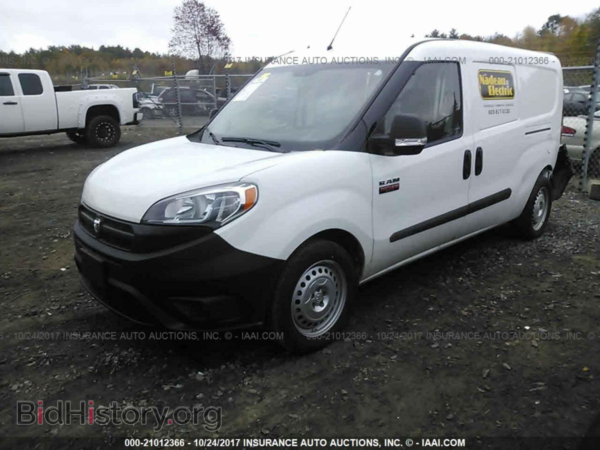 2017 Ram Promaster - VIN: ZFBERFAB1H6E95841 - Фото 2