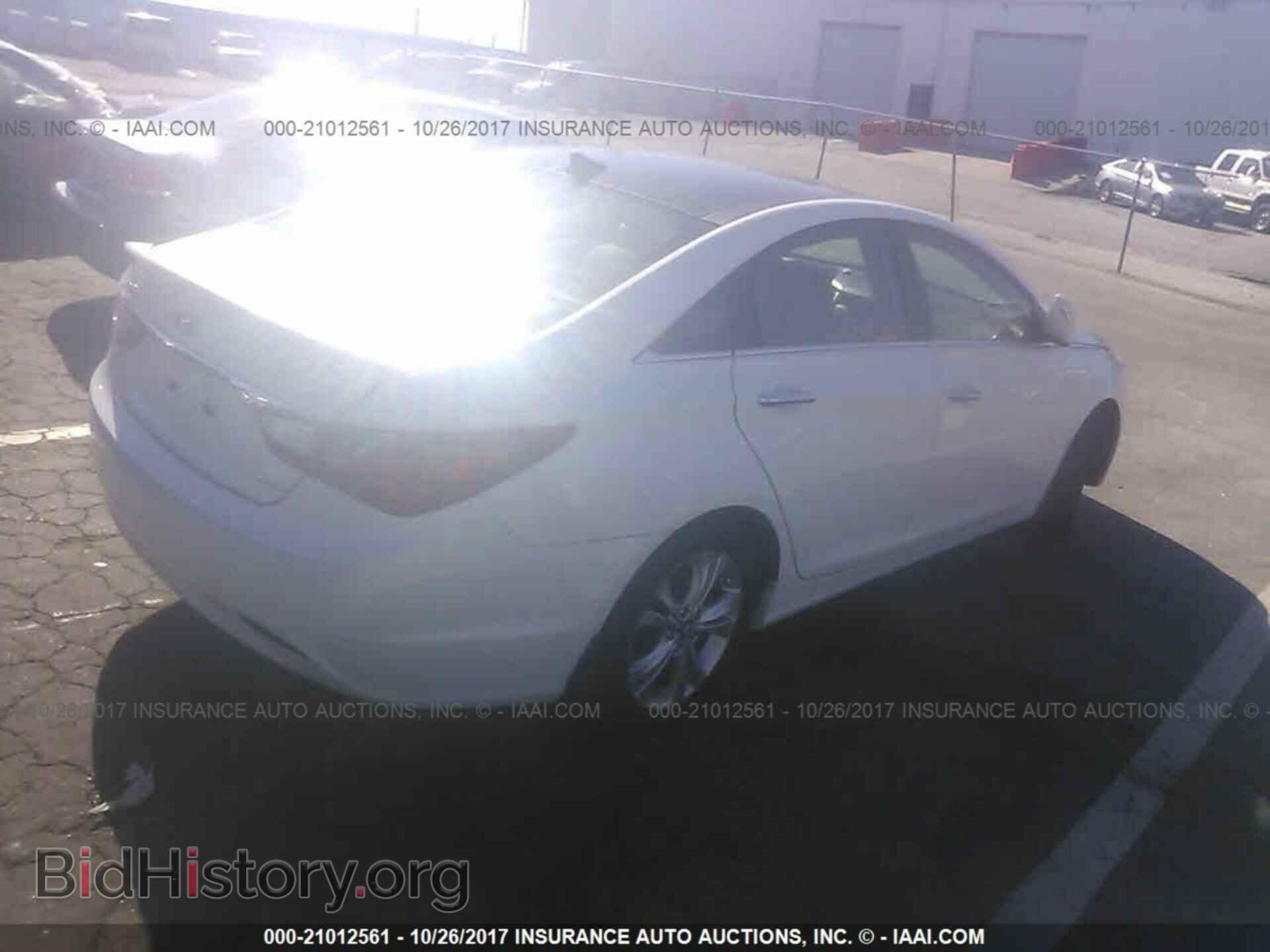 2012 Hyundai Sonata - VIN: 5NPEC4ACXCH460299 - Фото 4