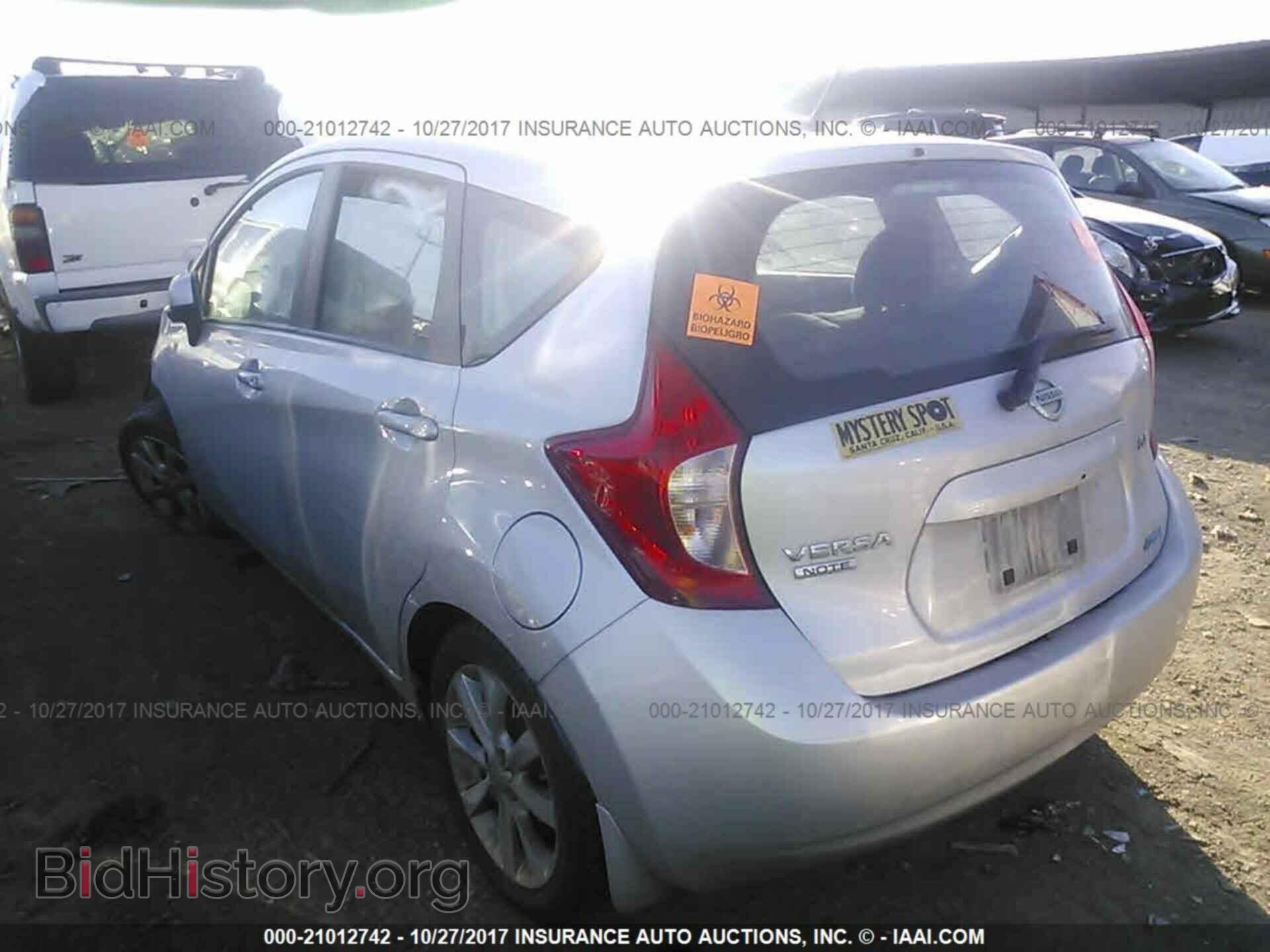 2014 Nissan Versa note - VIN: 3N1CE2CP5EL364382 - Фото 3