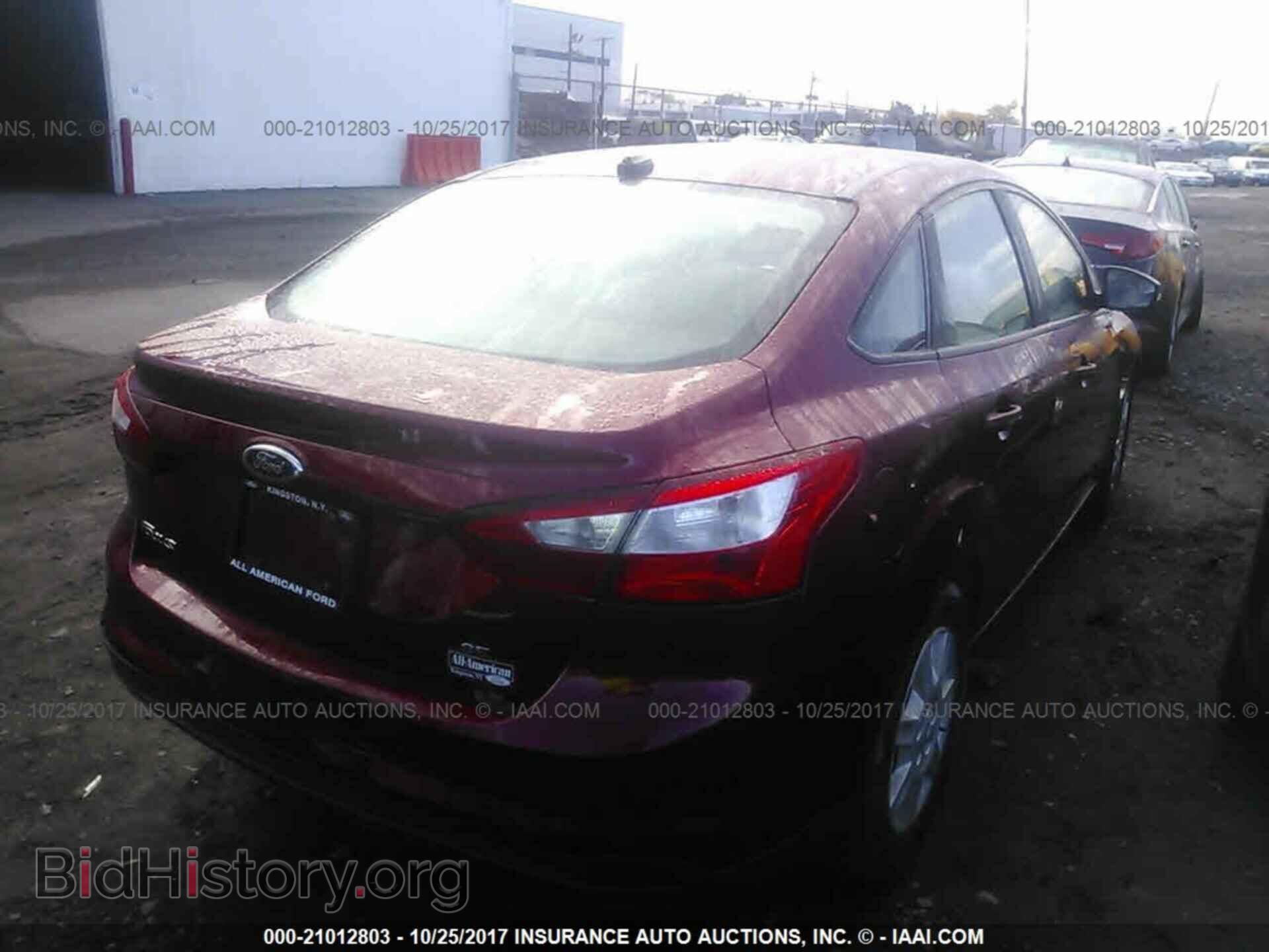 2013 Ford Focus - VIN: 1FADP3F20DL216108 - Фото 4