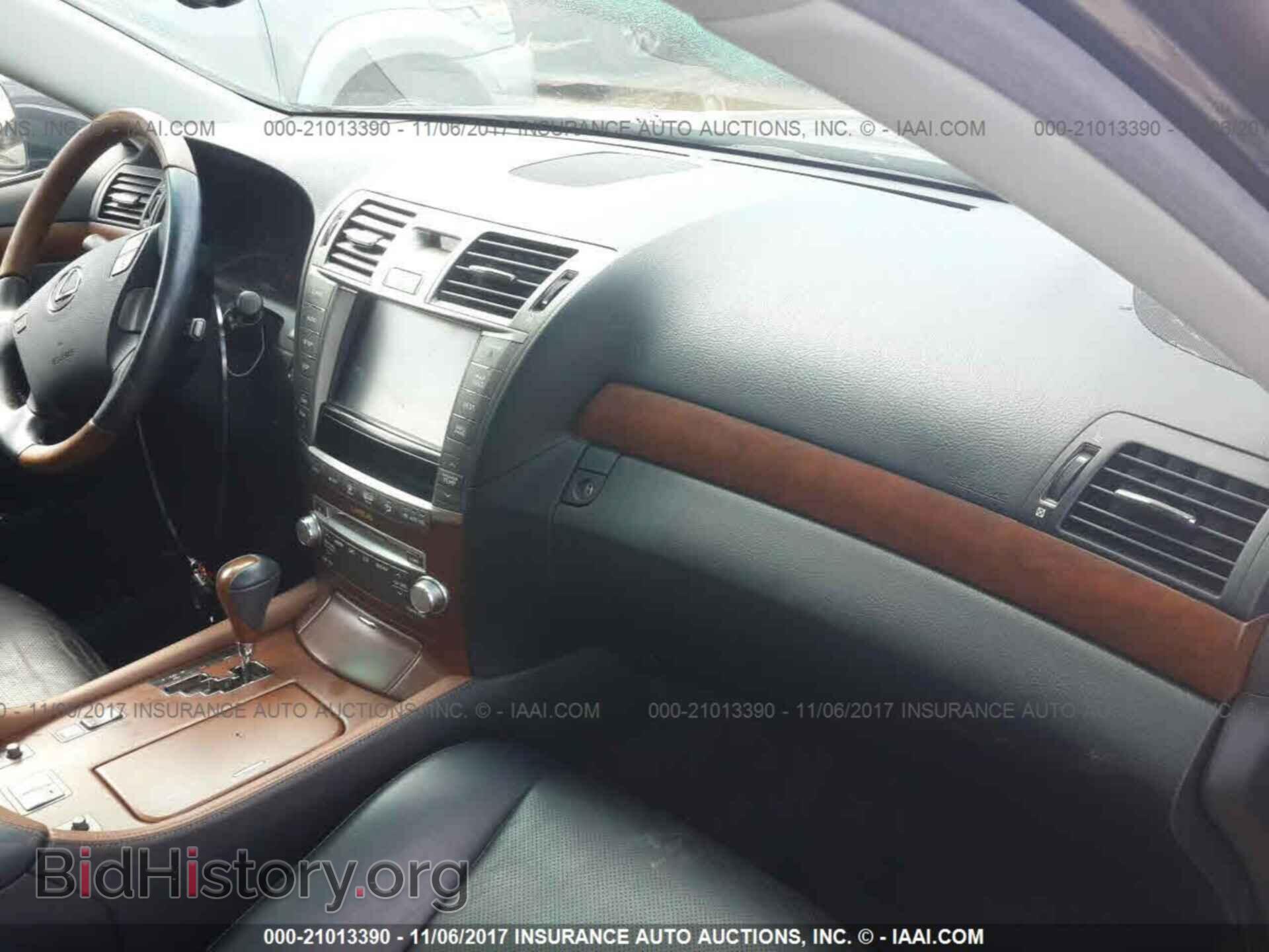 2011 Lexus Ls - VIN: JTHBL5EF8B5107229 - Photo 5