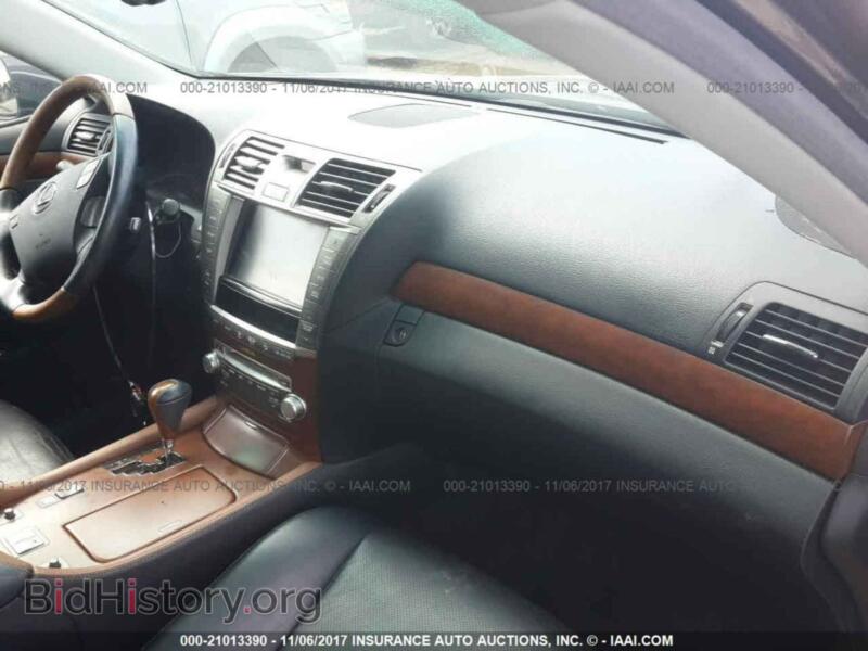 2011 Lexus LS (VIN JTHBL5EF8B5107229) — фото 5 из 10