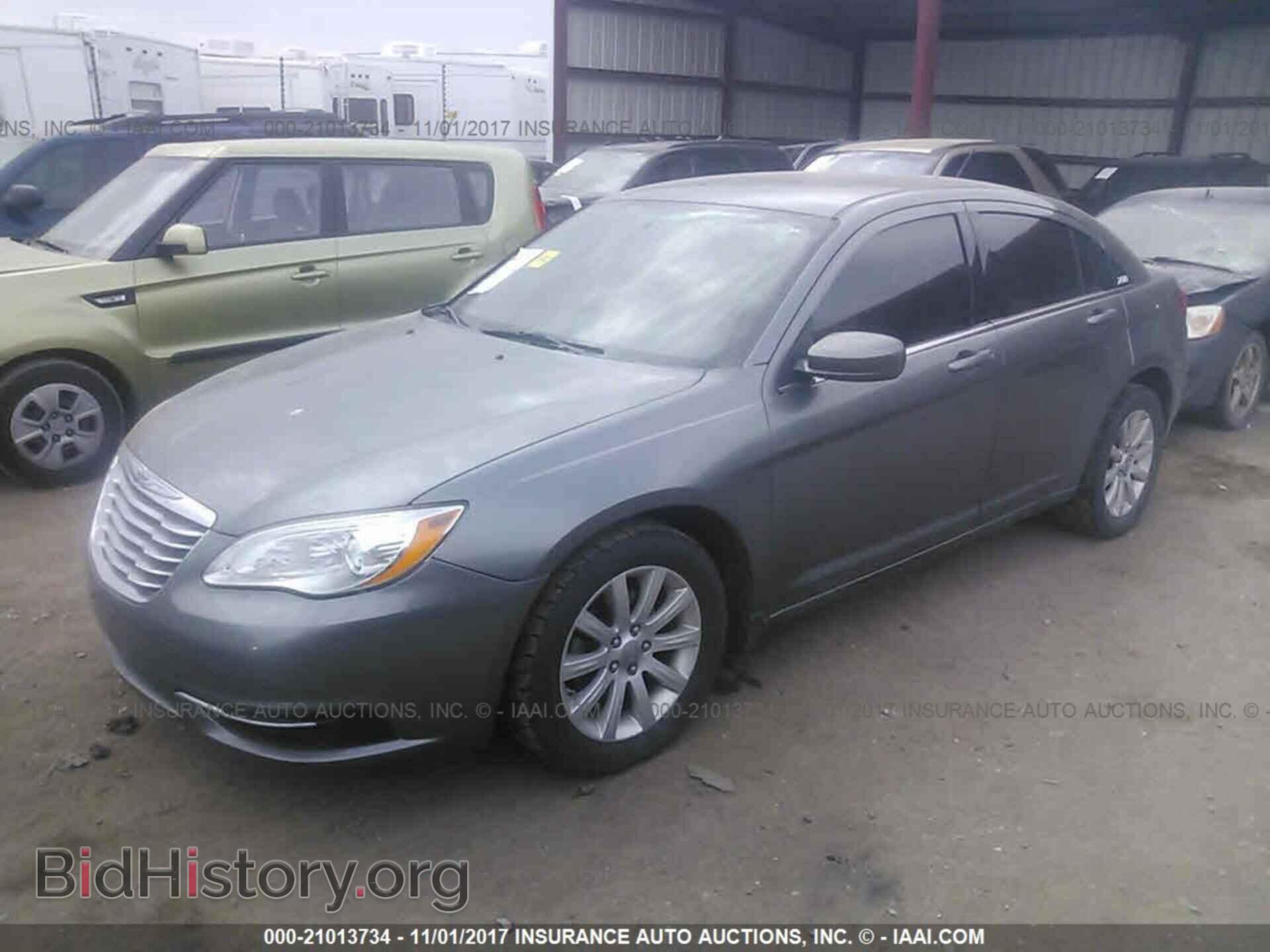 2012 Chrysler 200 - VIN: 1C3CCBBB9CN164342 - Фото 2