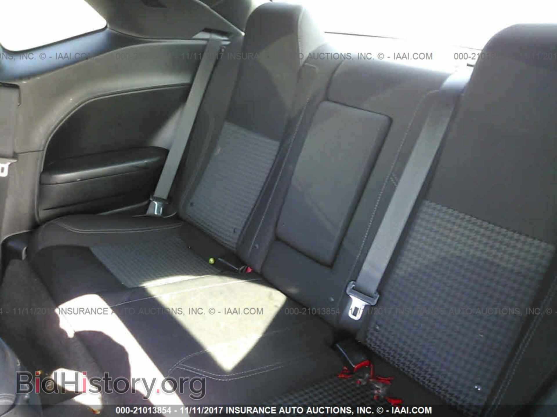 2016 Dodge Challenger - VIN: 2C3CDZAG8GH137781 - Фото 8
