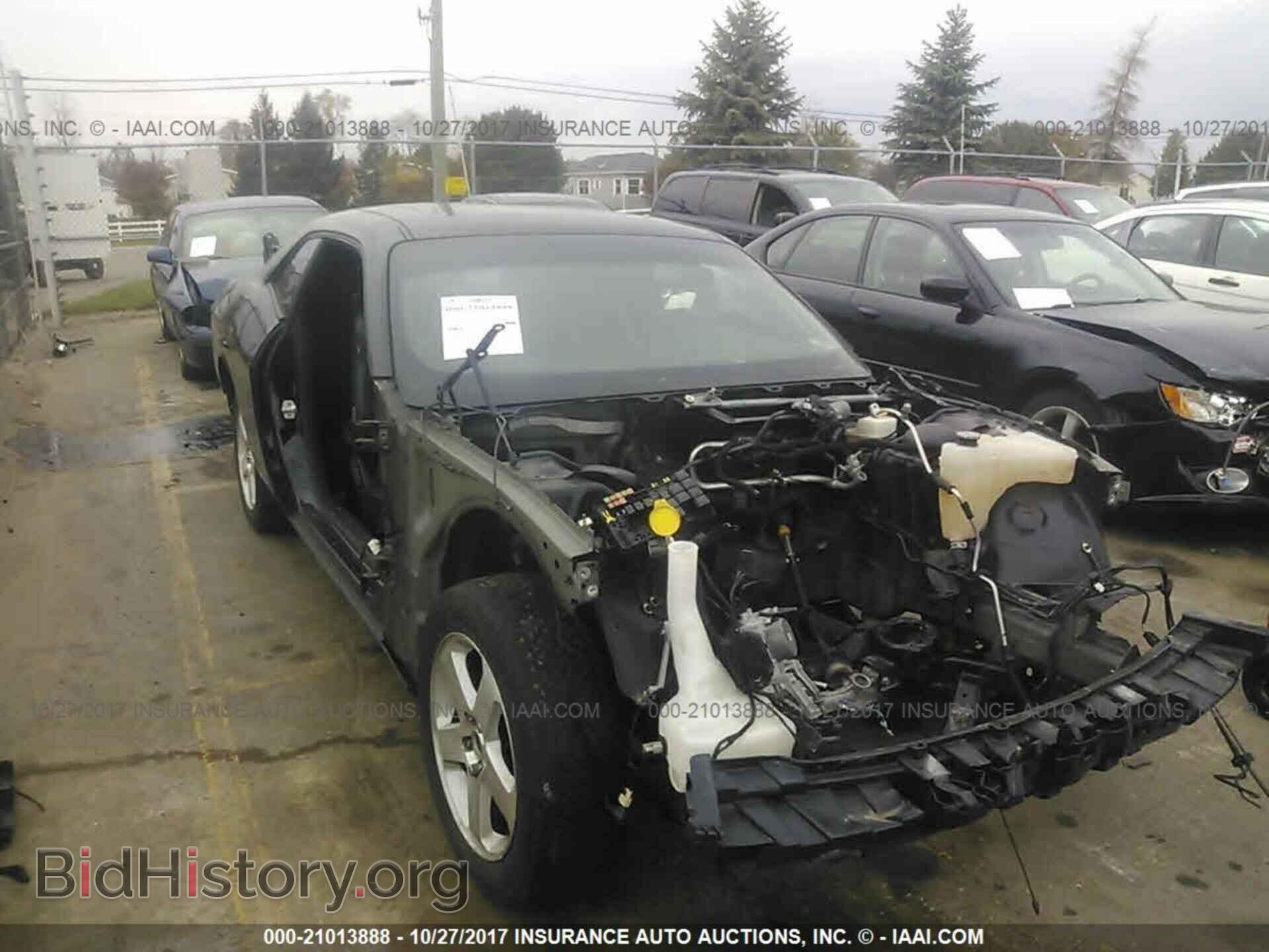 2016 Dodge Challenger - VIN: 2C3CDZFJ0GH225373 - Photo 6