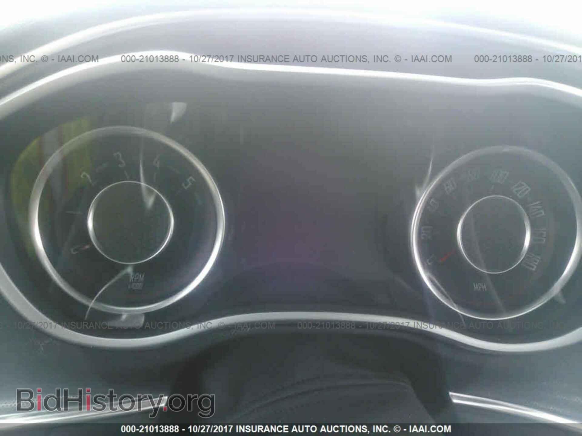 2016 Dodge Challenger - VIN: 2C3CDZFJ0GH225373 - Photo 7
