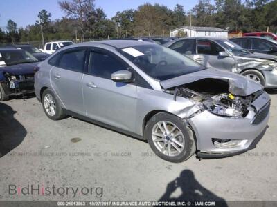 2015 Ford FOCUS, silver — VIN 1FADP3F25FL214471, IAAI