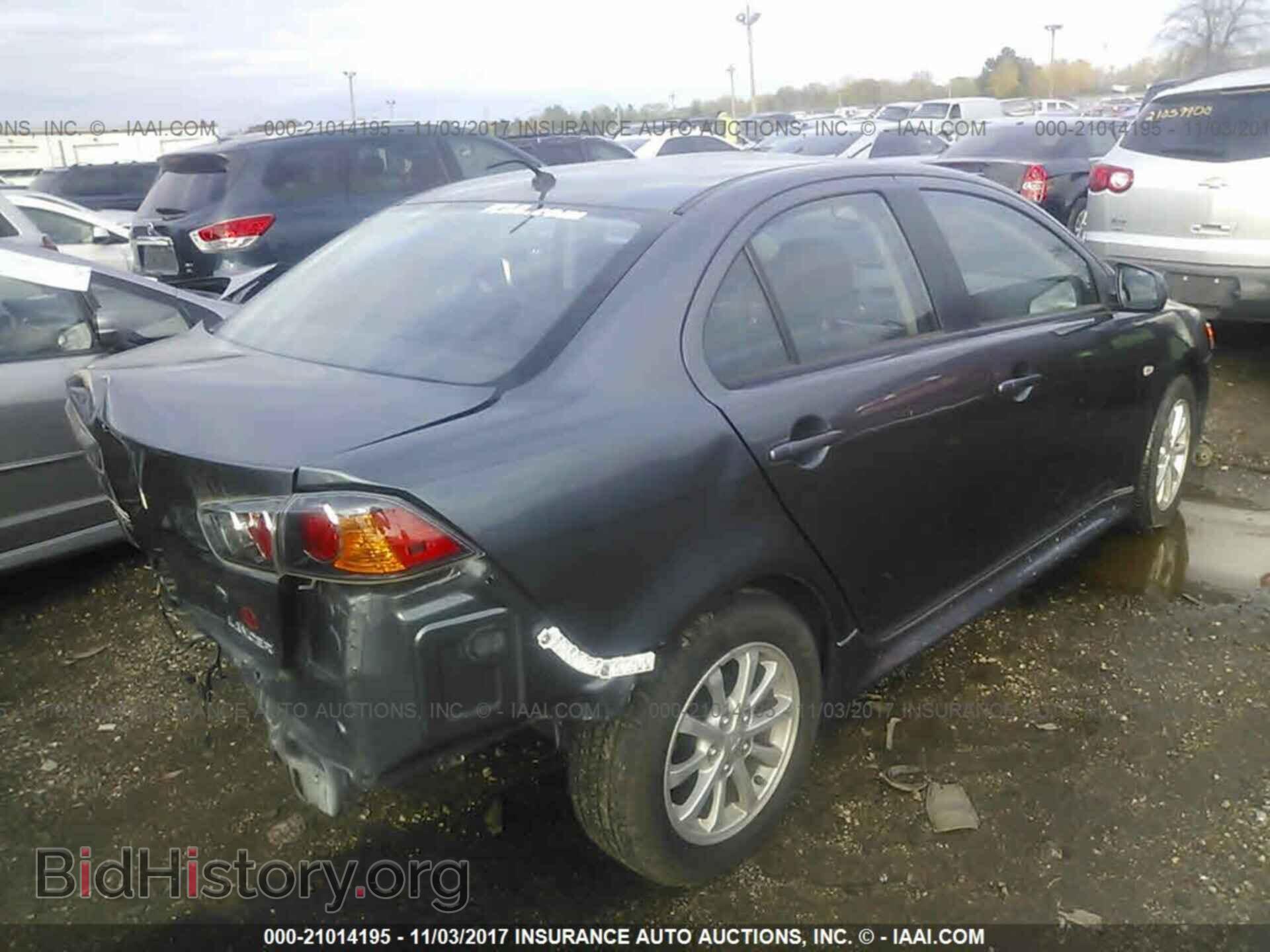 2011 Mitsubishi Lancer - VIN: JA32U2FU2BU038956 - Фото 4
