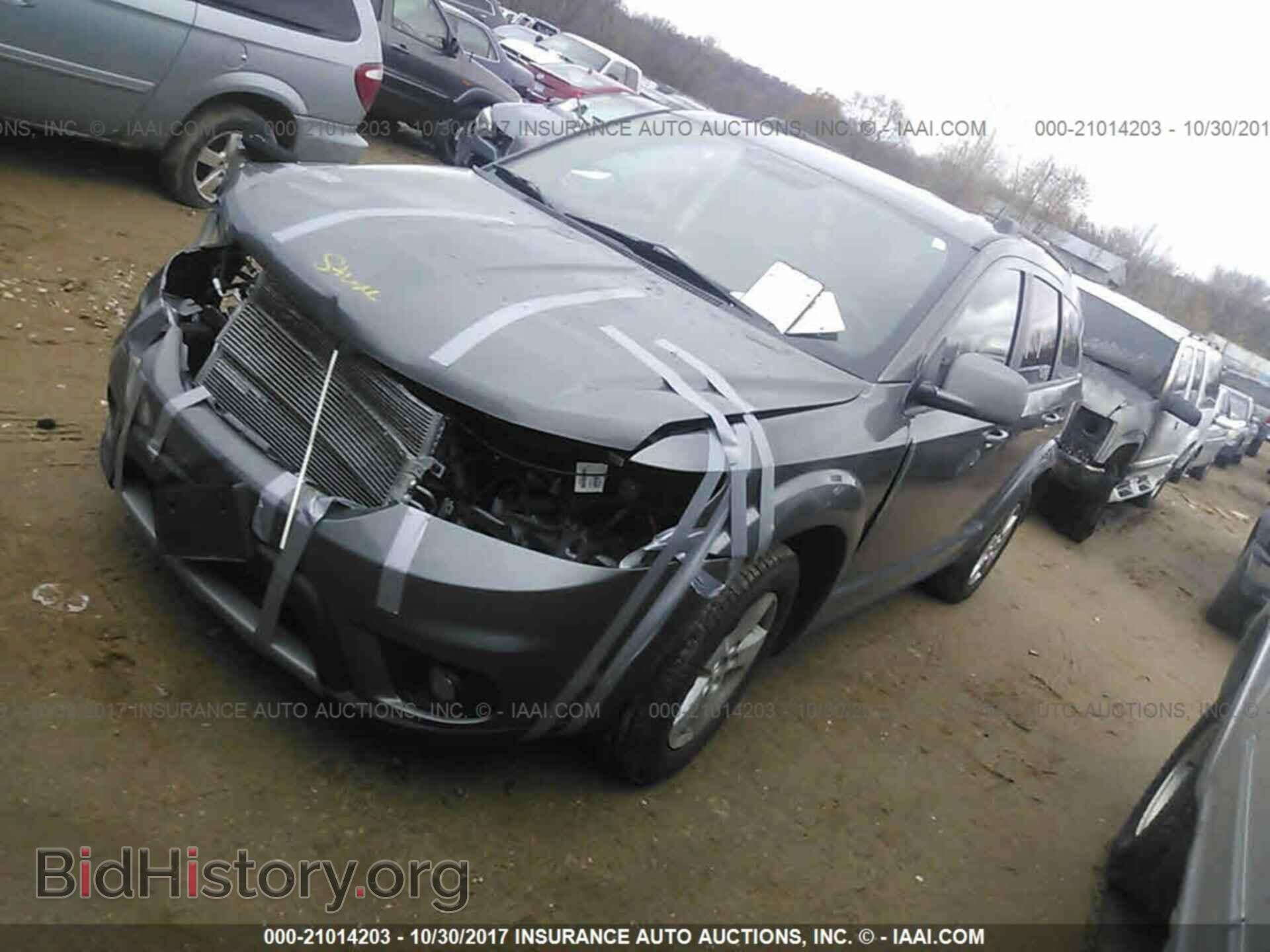 2012 Dodge Journey - VIN: 3C4PDCBG5CT145833 - Фото 2