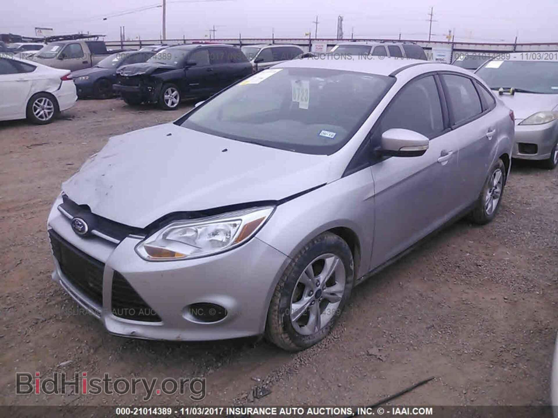 2013 Ford Focus - VIN: 1FADP3F2XDL151221 - Photo 2