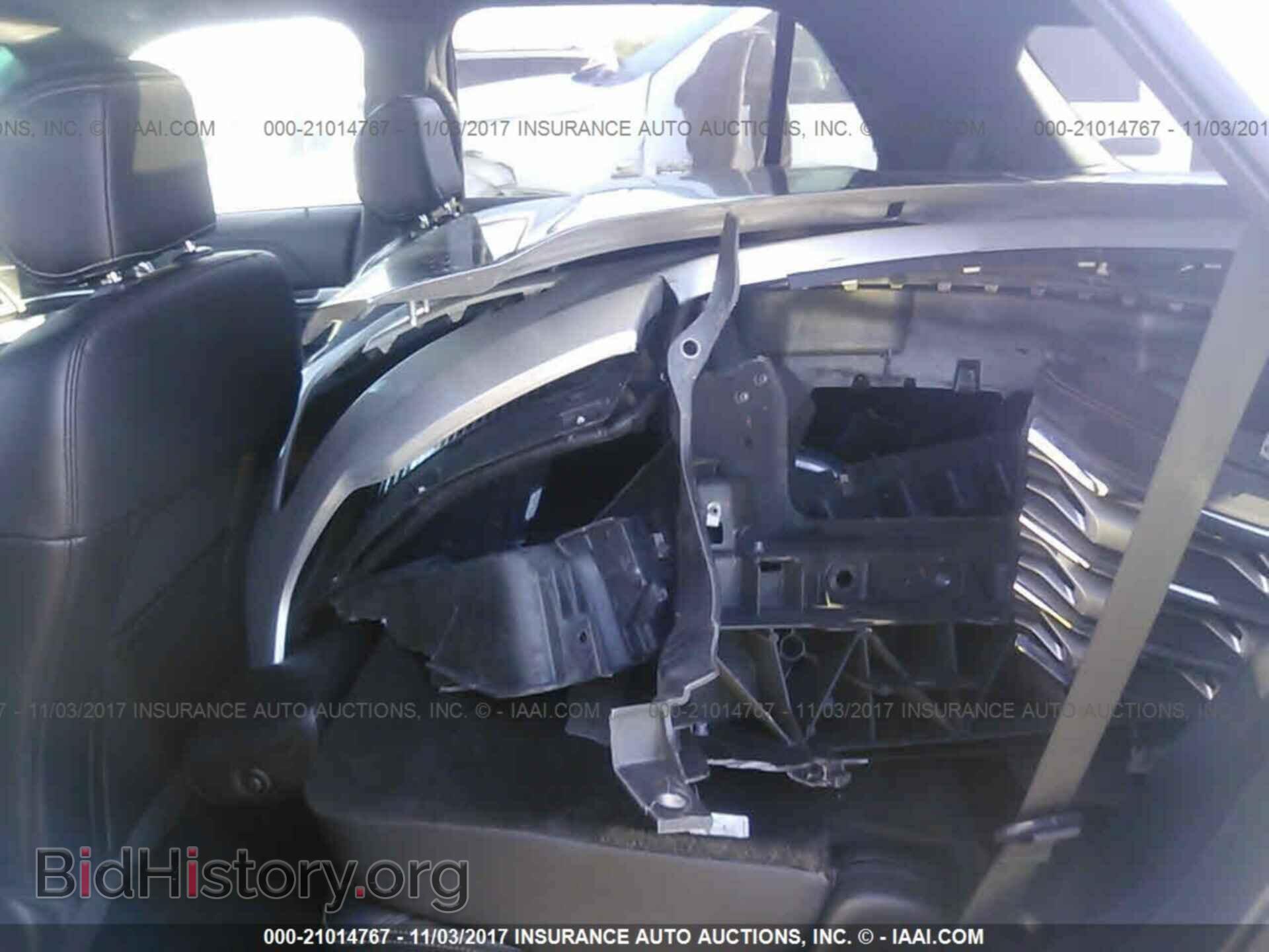 2016 Ford Explorer - VIN: 1FM5K8F83GGA71220 - Photo 8