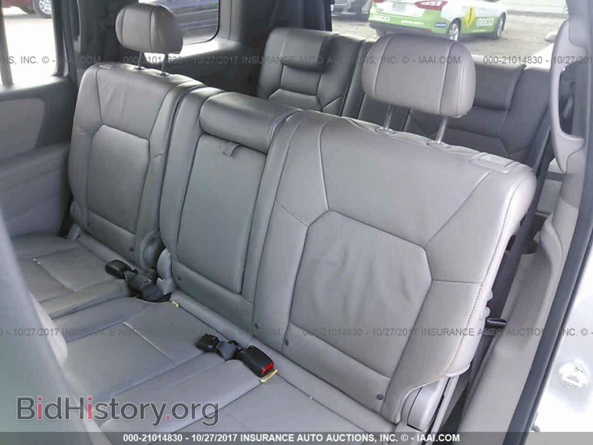 2011 Honda Pilot - VIN: 5FNYF4H58BB014192 - Photo 8