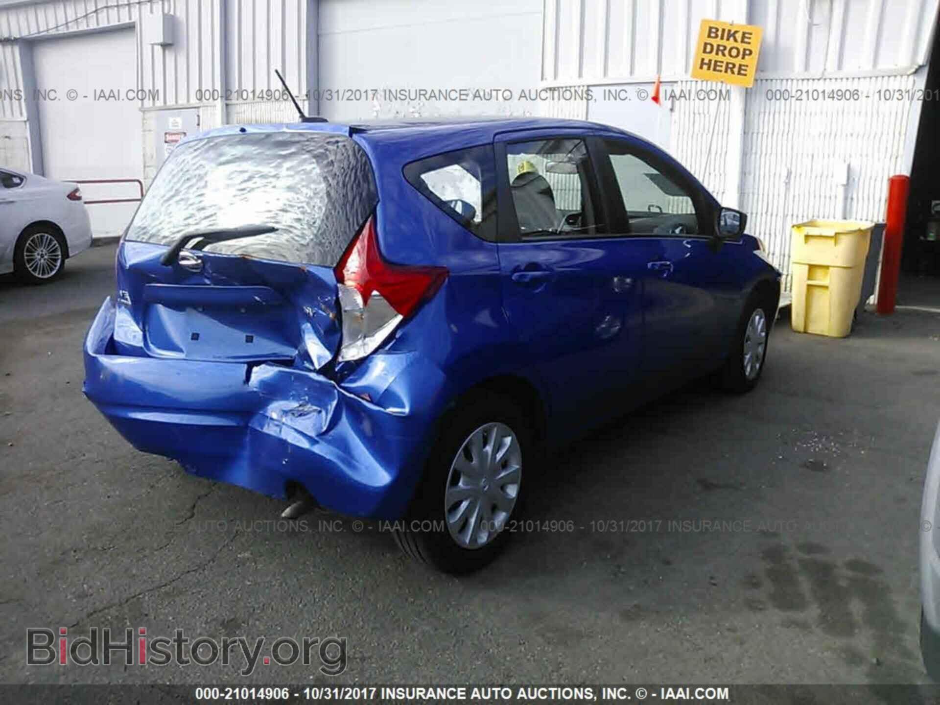 2016 Nissan Versa note - VIN: 3N1CE2CP2GL373351 - Photo 4