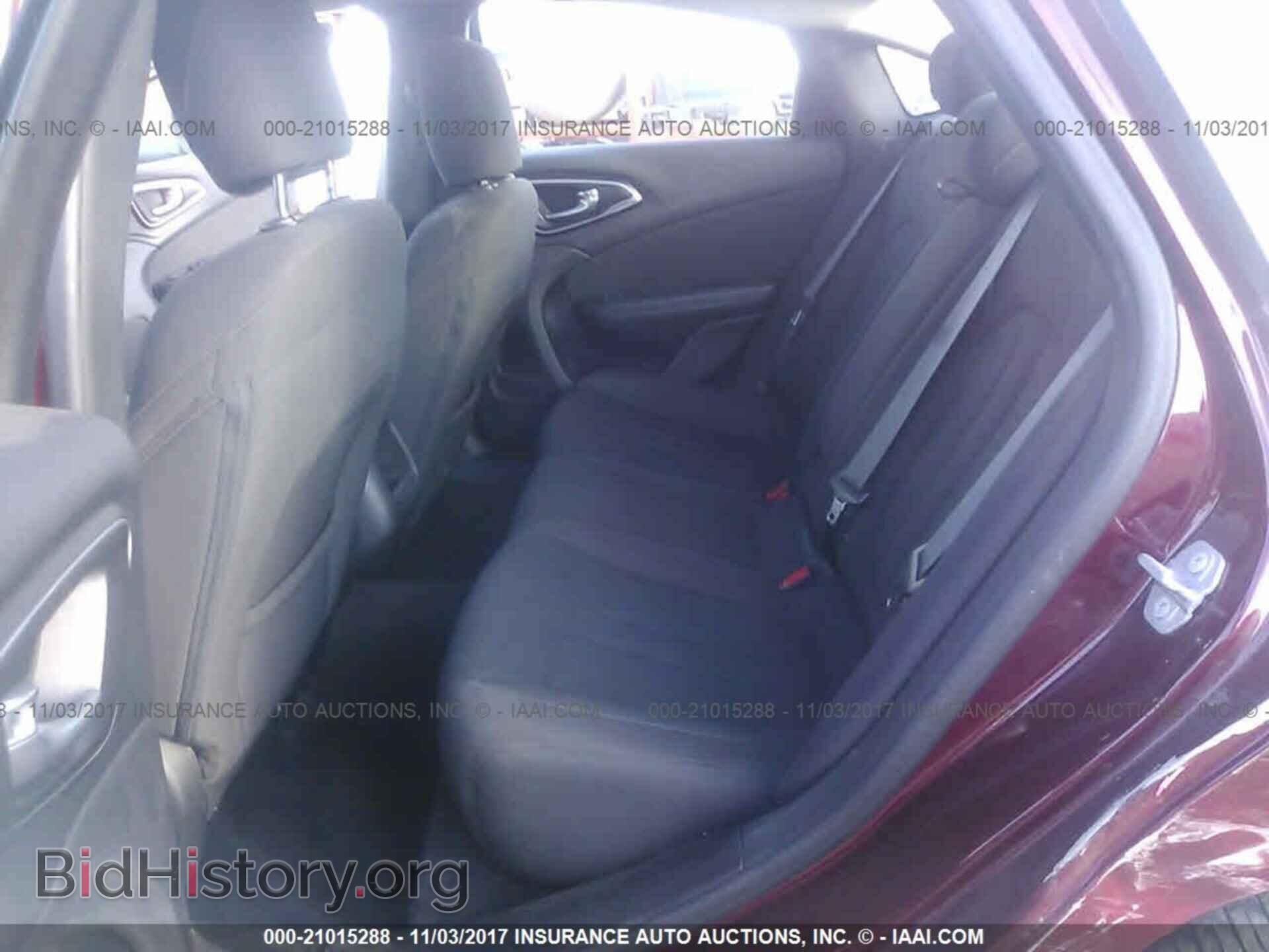 2015 Chrysler 200 - VIN: 1C3CCCAB1FN593437 - Photo 8