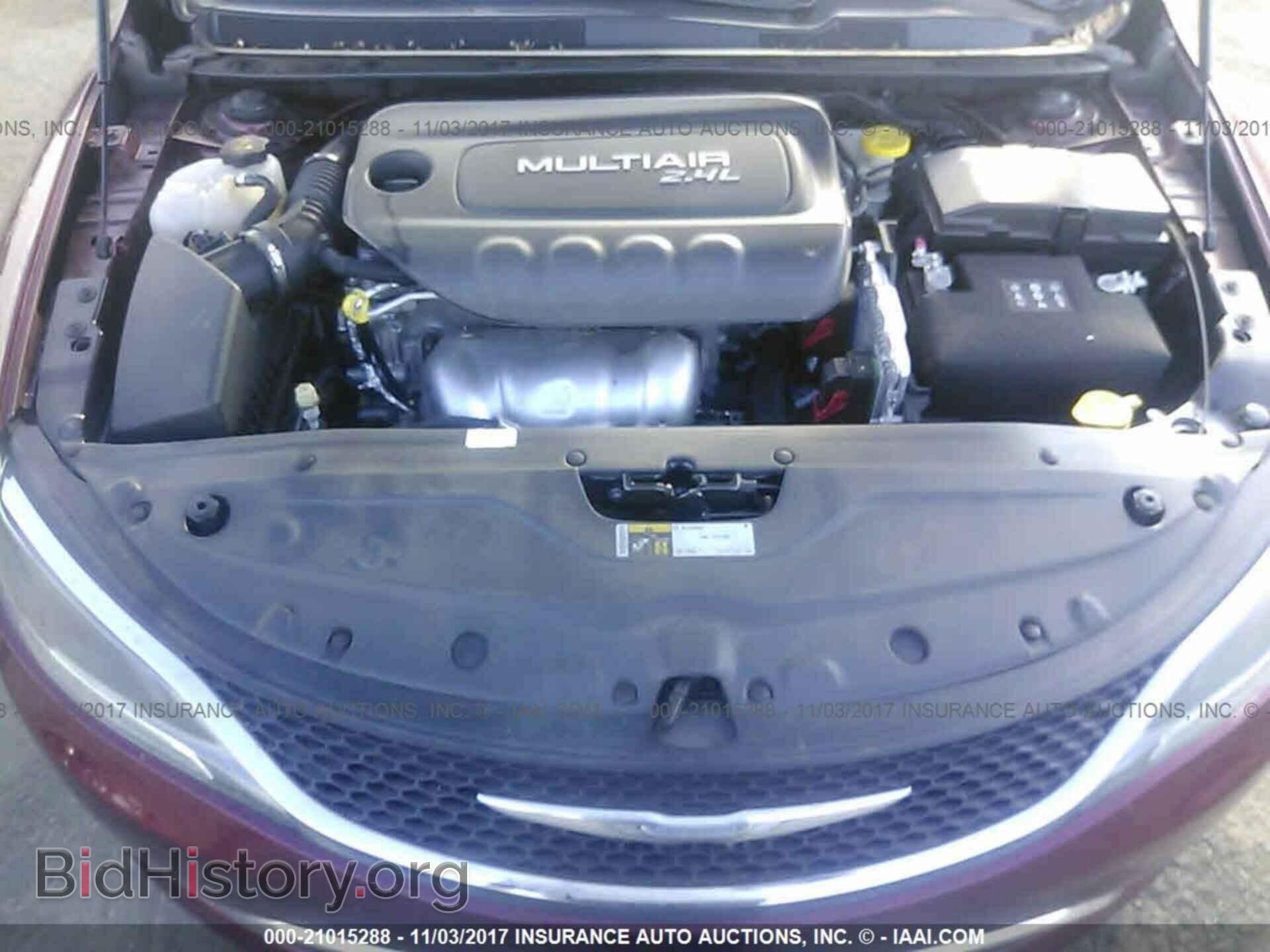 2015 Chrysler 200 - VIN: 1C3CCCAB1FN593437 - Photo 10